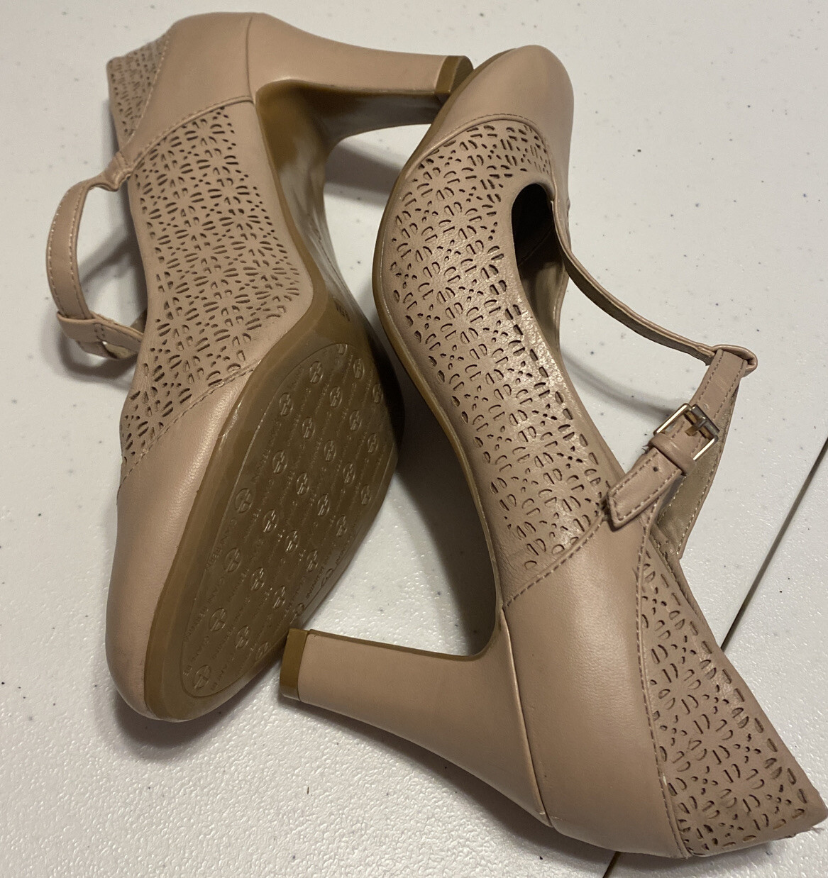 Giani Bernini Womens Vineza 2 Tan Pumps Shoes 9.5 Medium (B,M)
