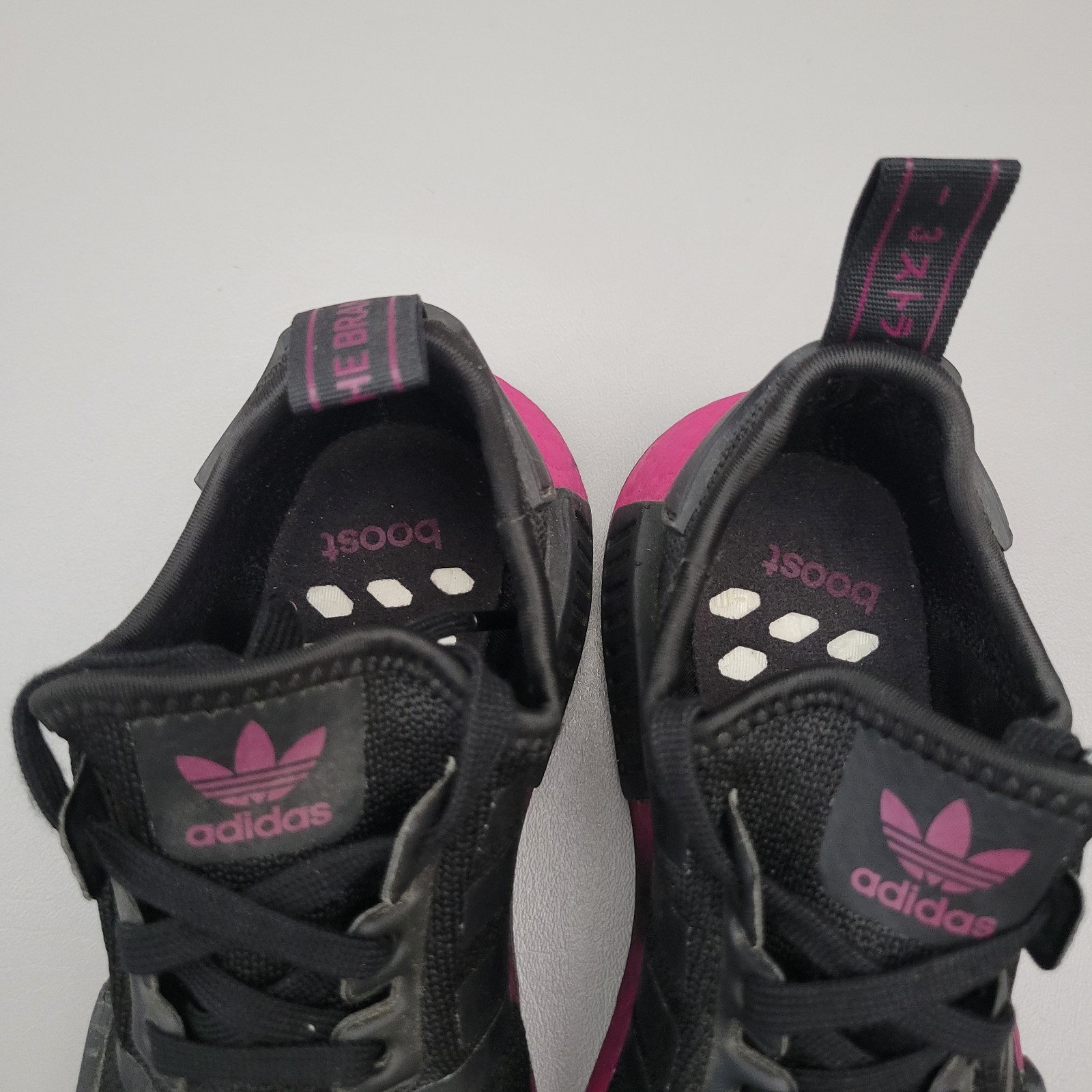 Adidas NMD_R1 Black Power Berry Running Gym Sneakers Womens Size 6.5