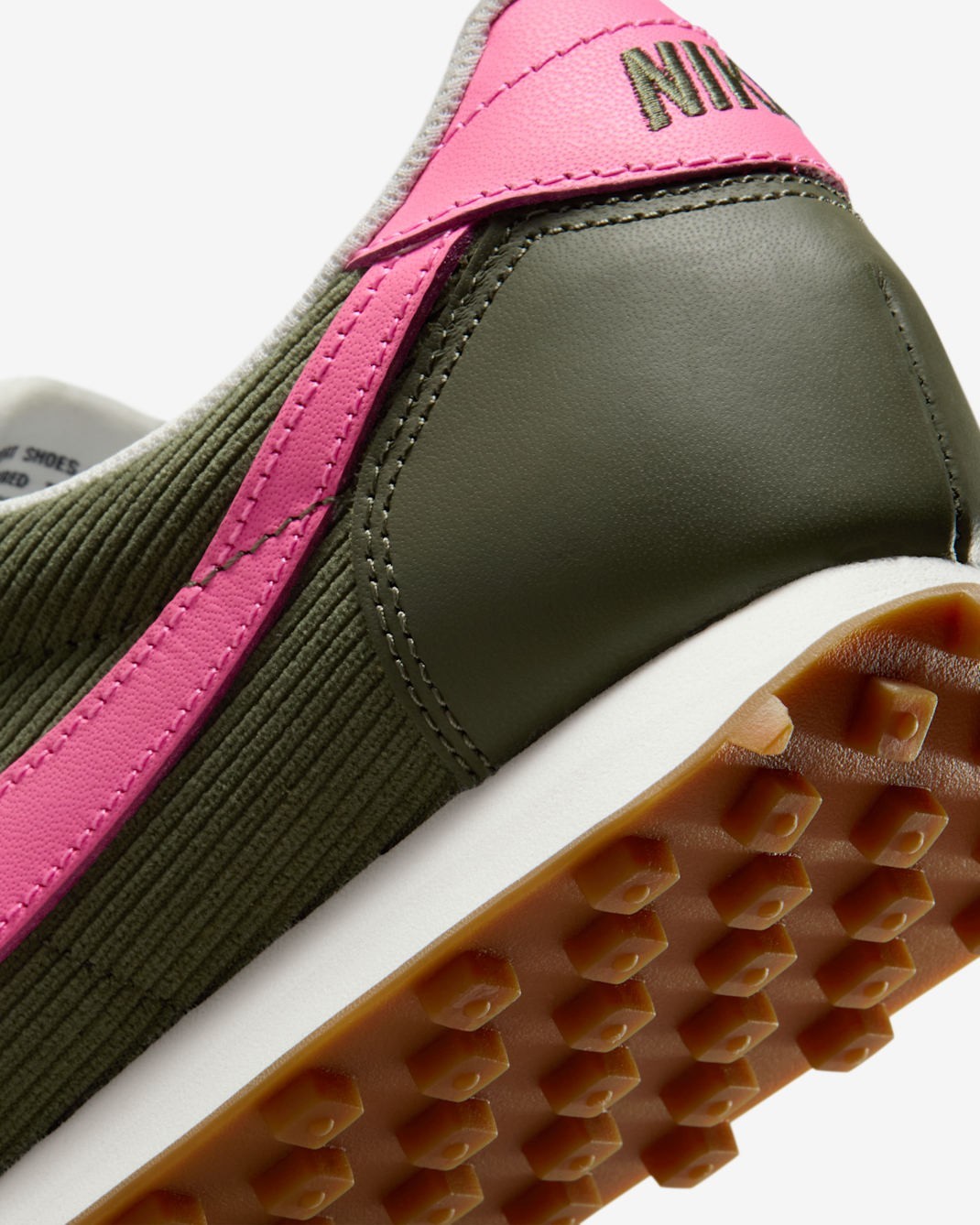 NIKE Women’s LD-1000 IM6035-200 Medium Olive Sail Gum Medium Brown Pink Glow