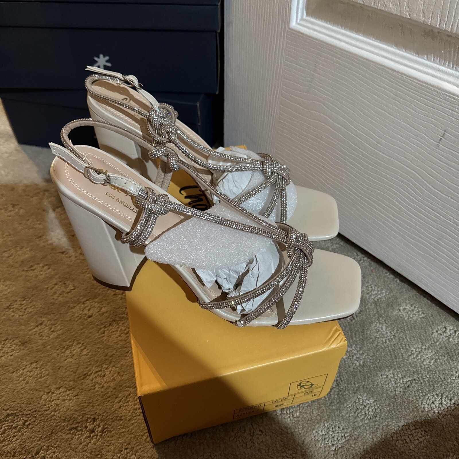 Chase & Chloe Azalea-2 Nude Strappy Rhinestone Sandals. Sz 10. NIB!