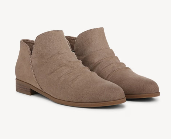 Dr. Scholl’s Women’s Rae Zip Shooties – Boots- Taupe – New in Box