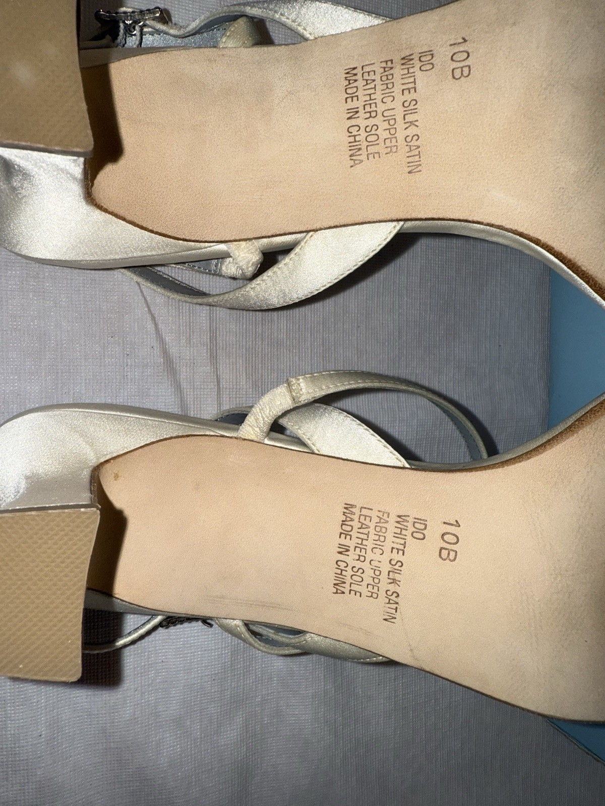 Dyeables Sandals Womens 10 White Silk Satin Platinum Formal Wedding Leather Sole