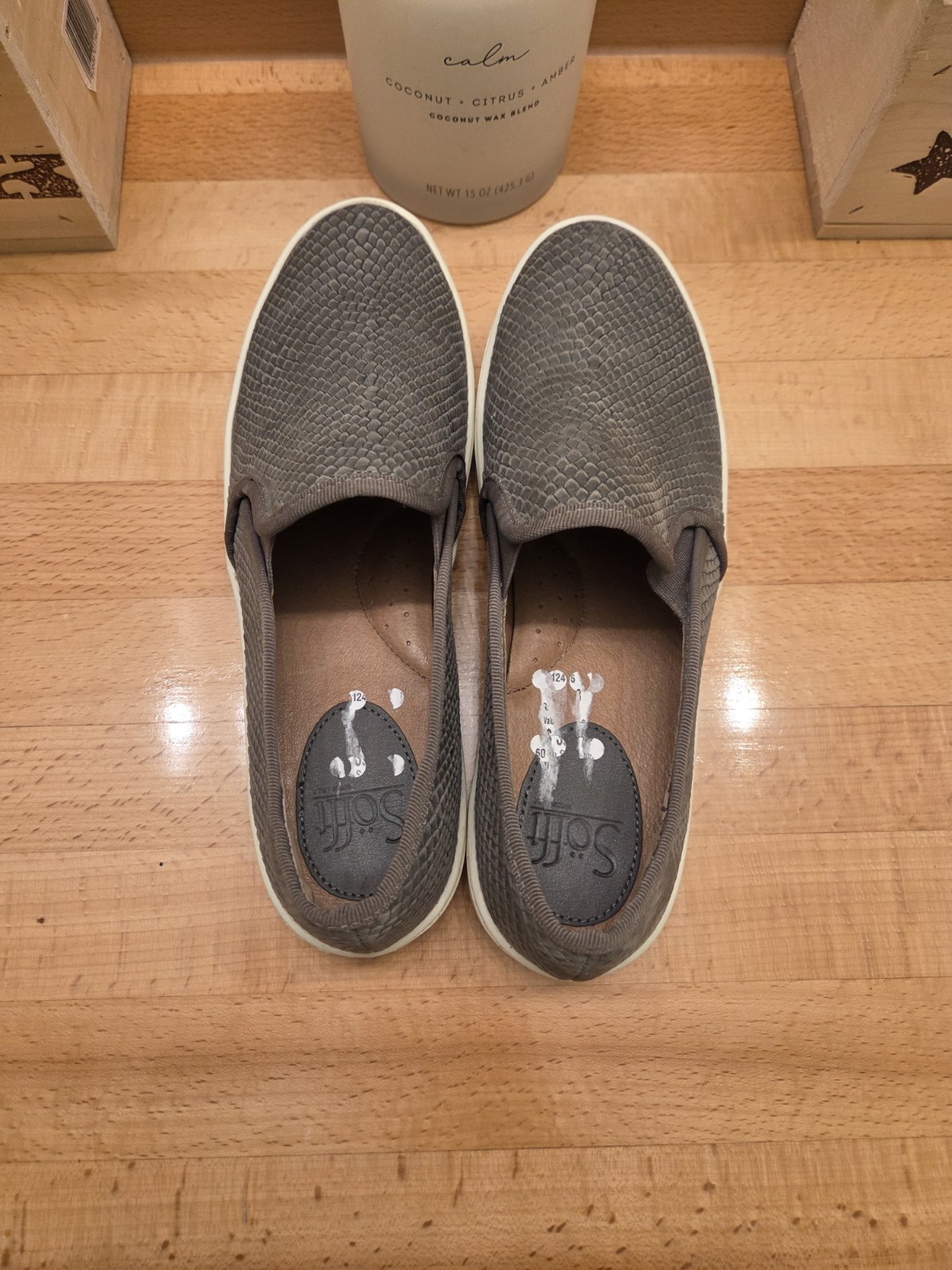 Sofft Somers Slip On Leather Sneaker Snake Print Snare Grey Nubuck Womens 8
