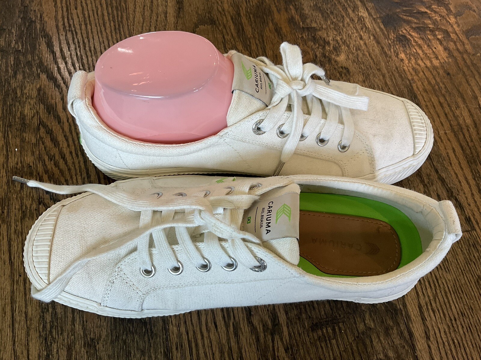 Cariuma Oca Low White Canvas Sneakers Shoes Comfort Lace Up Women 8.5 Men 7