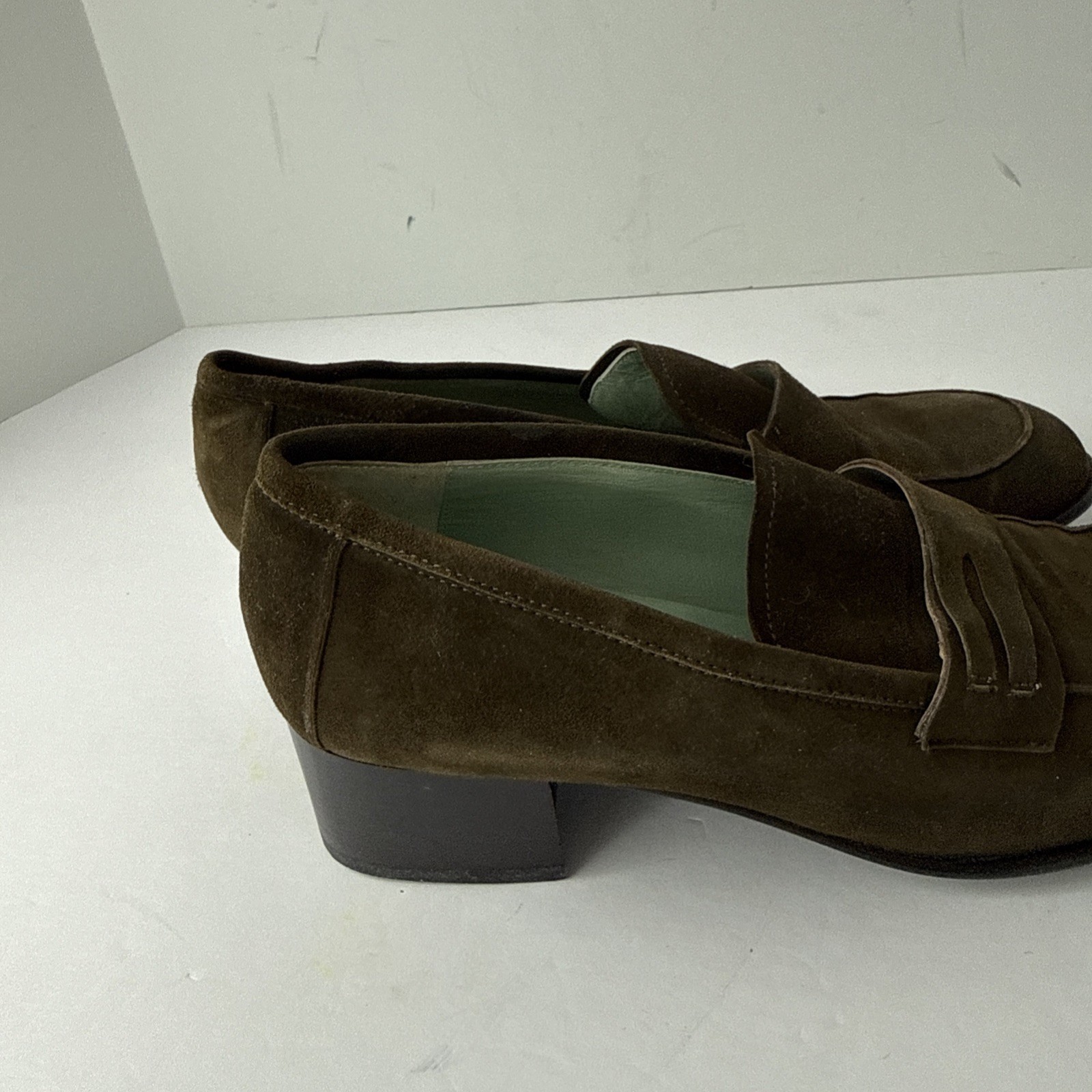 Sigerson Morrison Dark Olive Suede Leather Slip-On Loafer Women’s Size 7