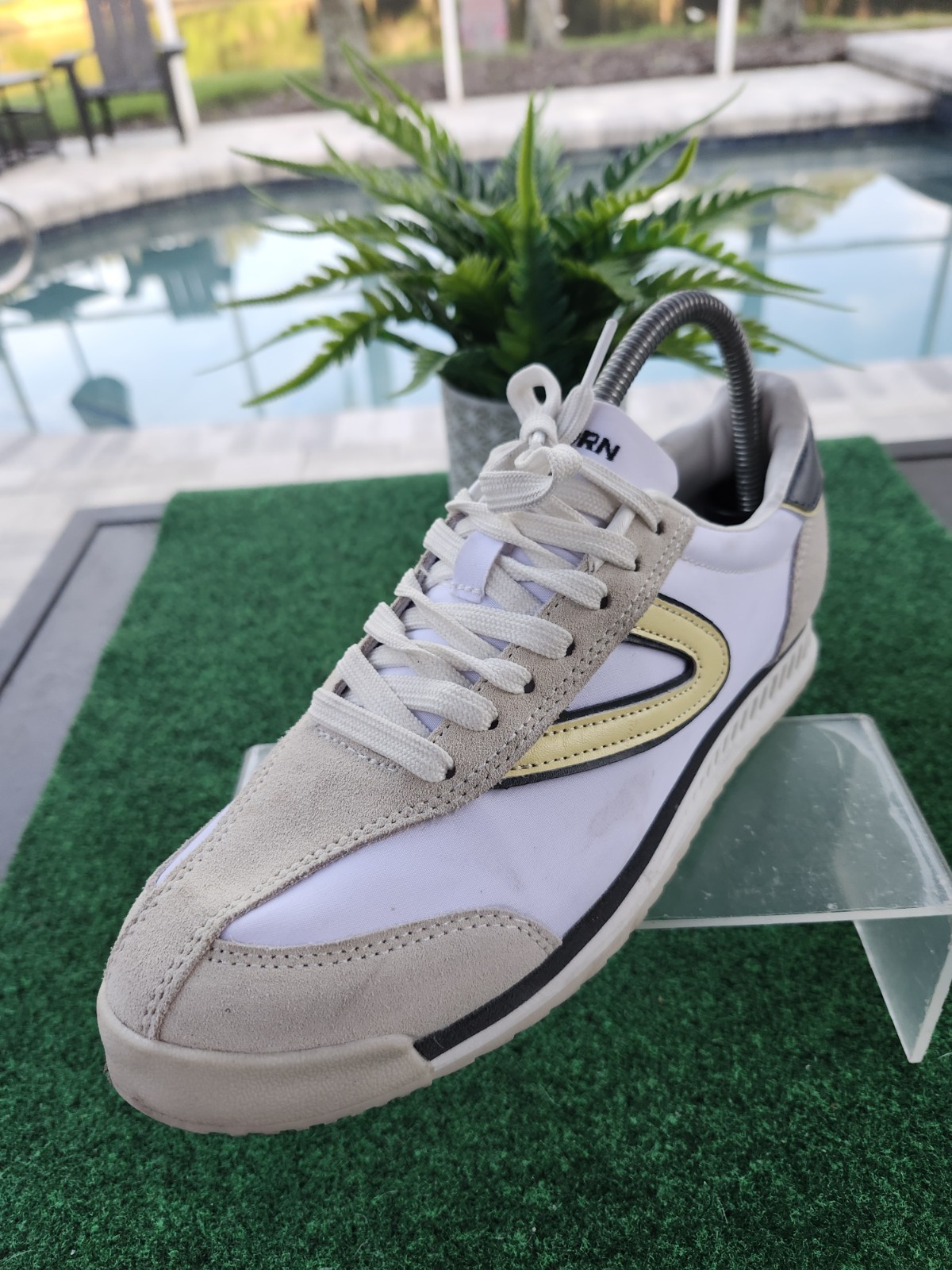 Tretorn Kristine Elite Women’s White Gold Textile Leather Sneakers Lace Up Sz 8