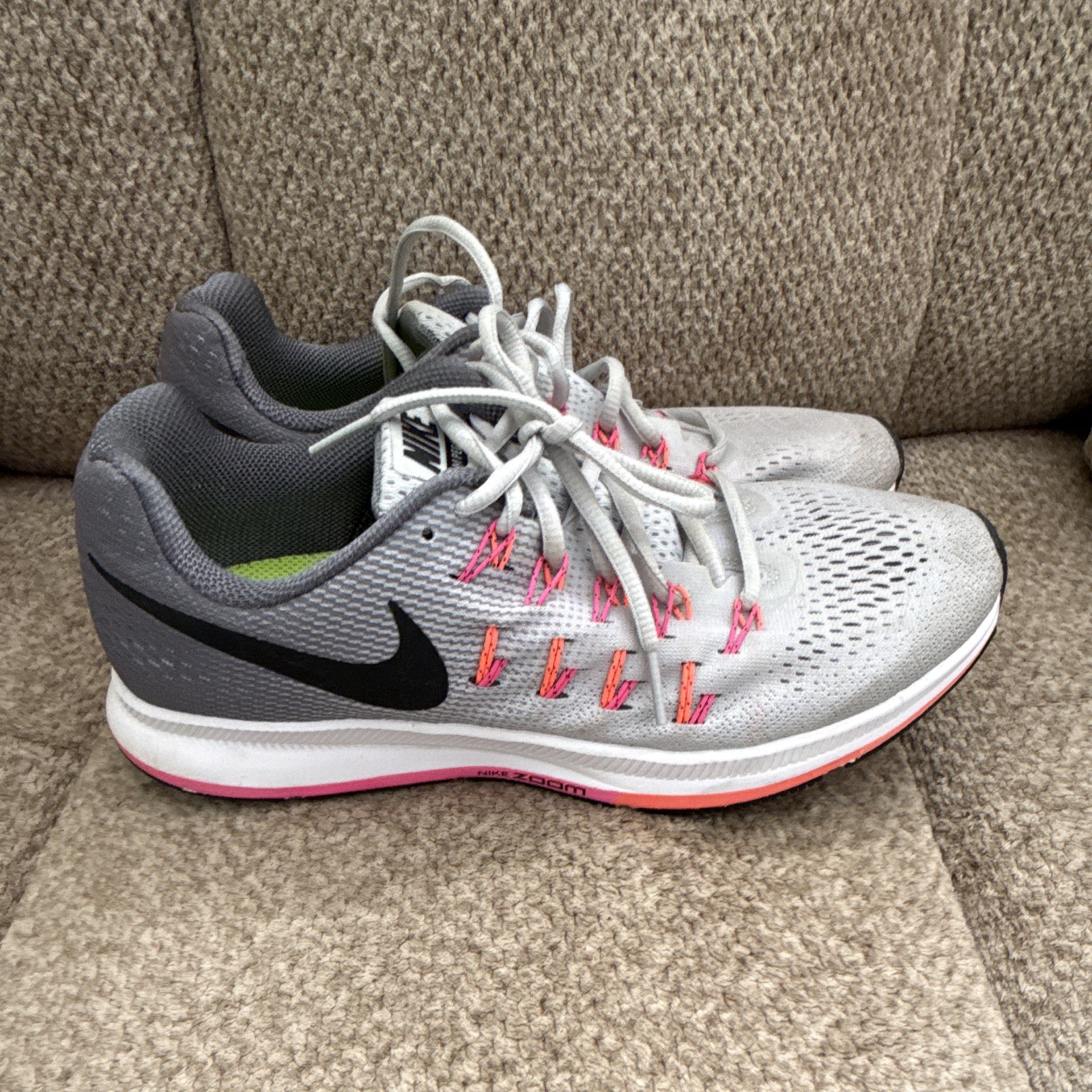 Nike Air Zoom Pegasus 33 Women’s Running Shoes Breathable Mesh Gray Pink Black