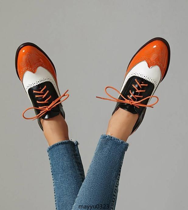 Retro Womens Brogue Pumps Shoes Lace Up Wing Tip Casual Fashion Flat Oversize