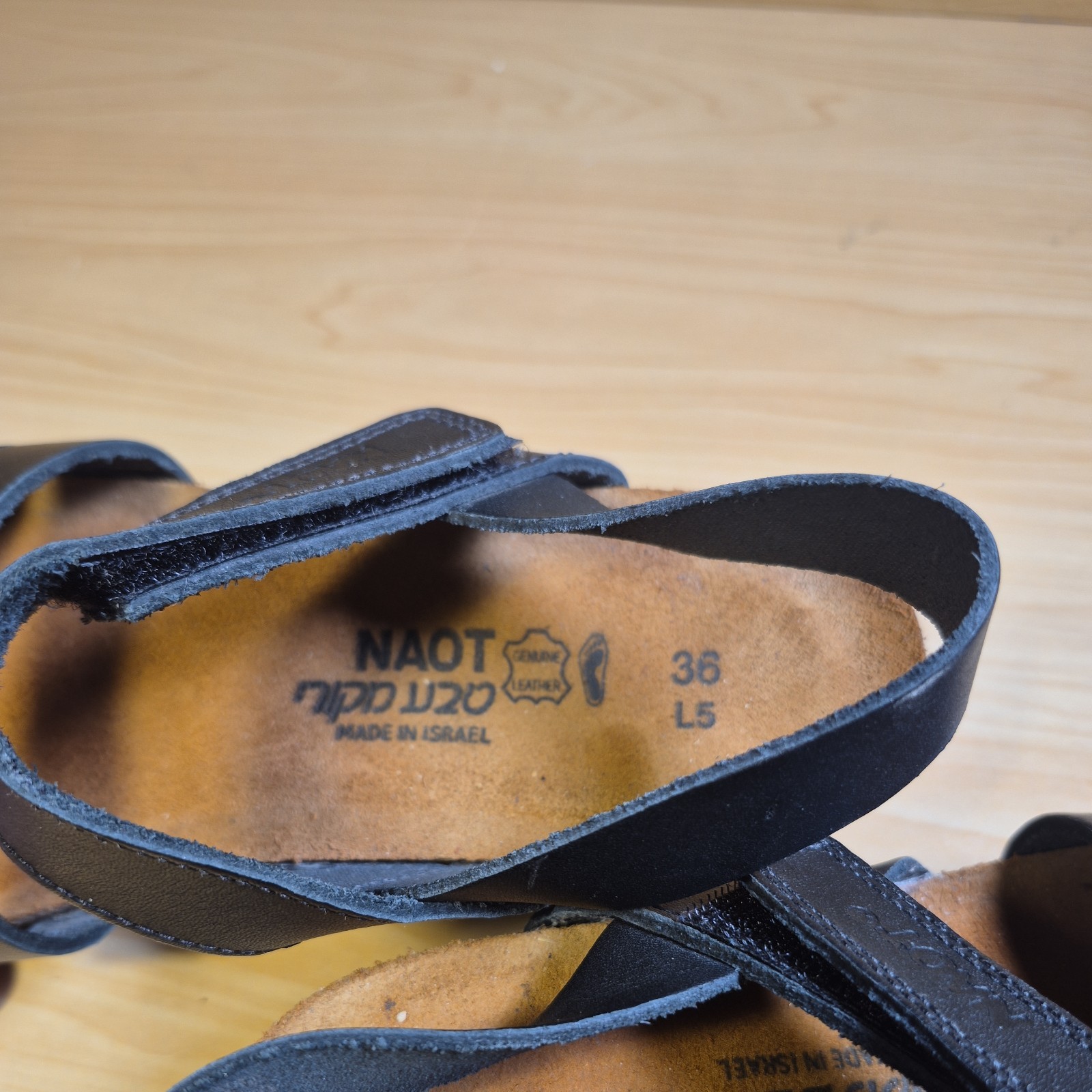 Naot Kayla Black Leather Strap Sandals SZ 36 or U.S SZ 5 5.5
