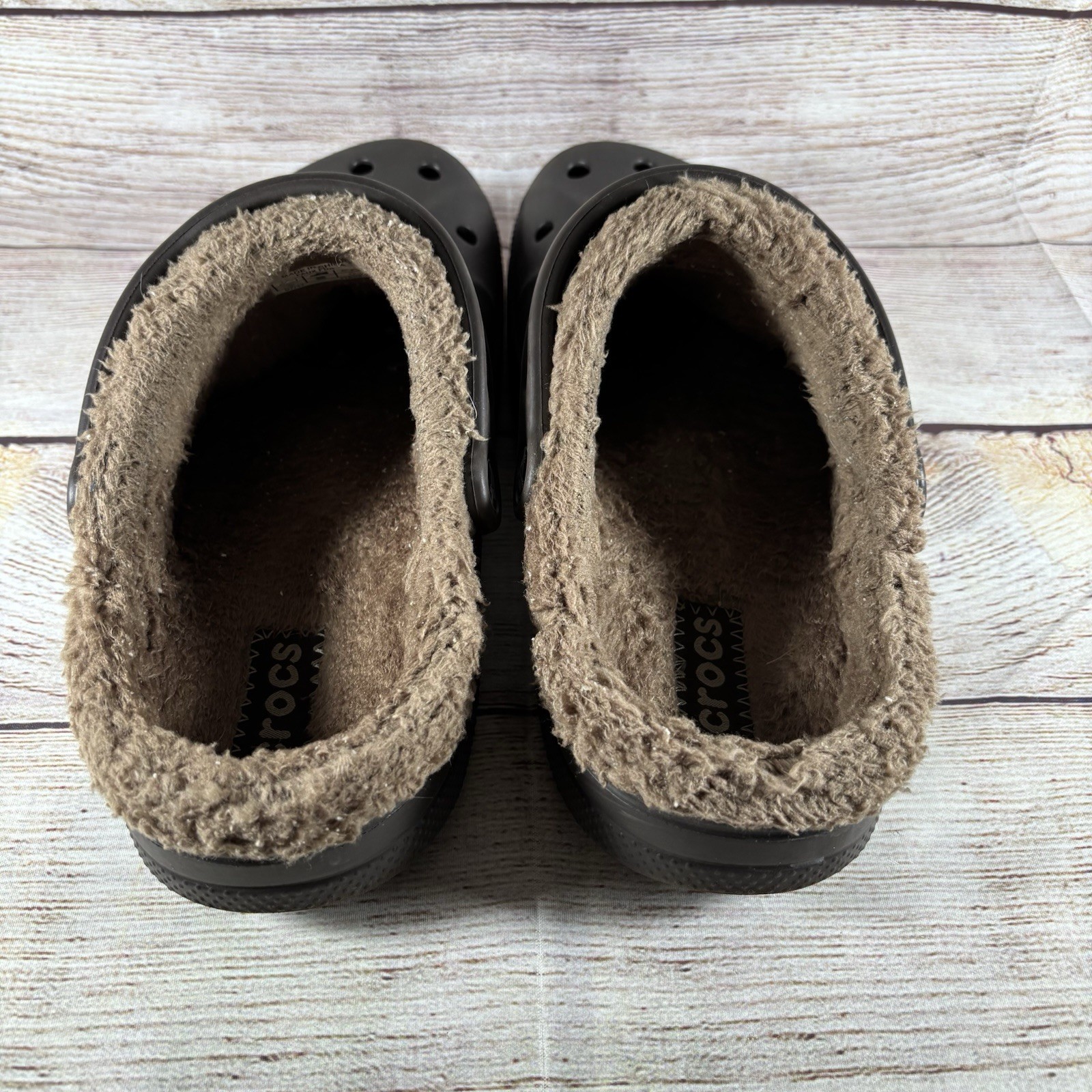 Crocs Clogs Mens 8 Womens 10 Brown Baya Round Toe Slip On Lined Faux Fur Casual