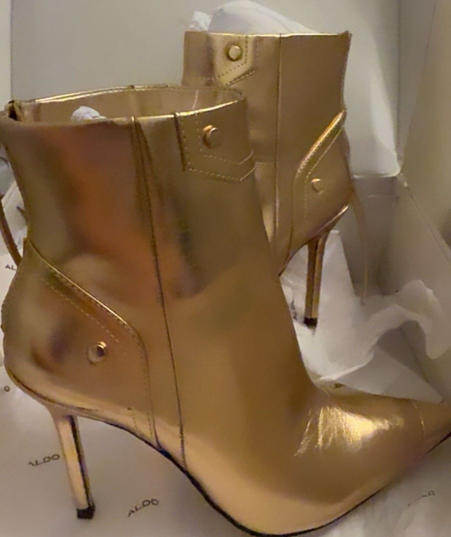 ALDO Nilita Metallic Gold Leather Pointed Toe Studded Zip Women’s Ankle Bootie