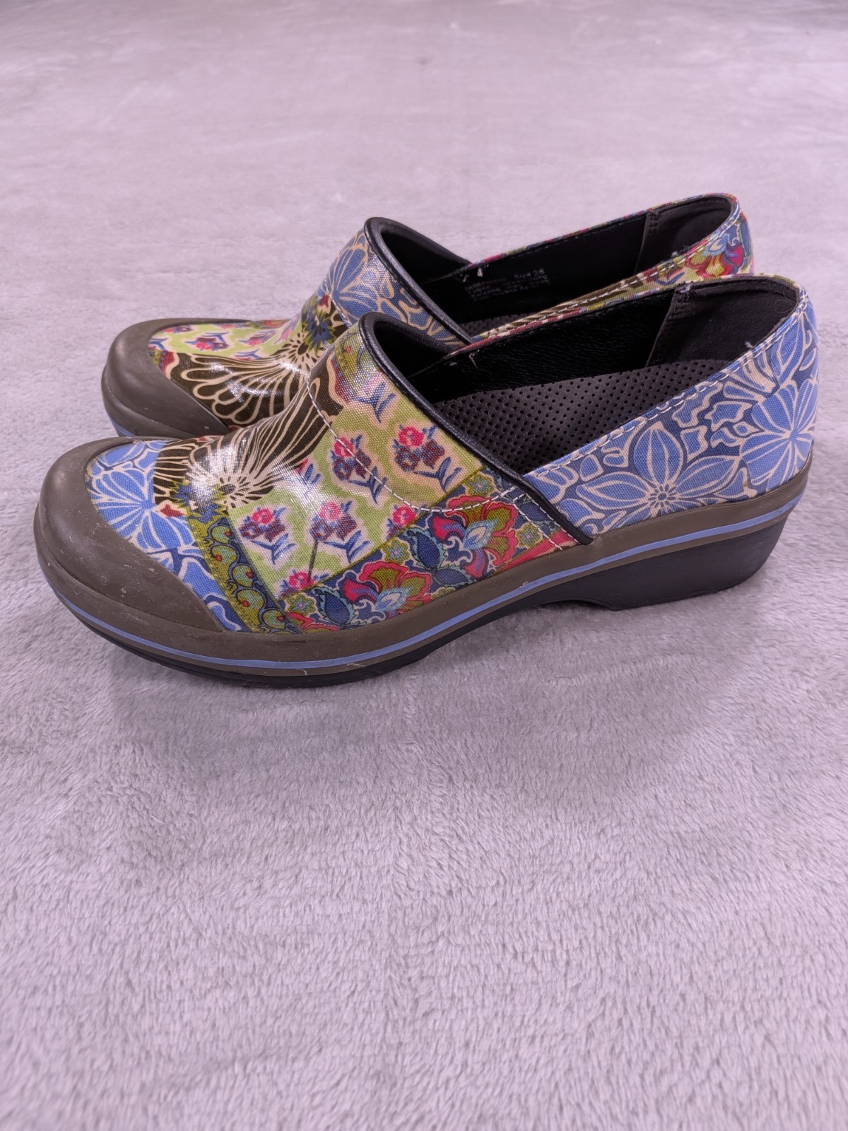 Dansko Professional Multi Color Floral Patchwork Slip Resistant Clogs Shoes…