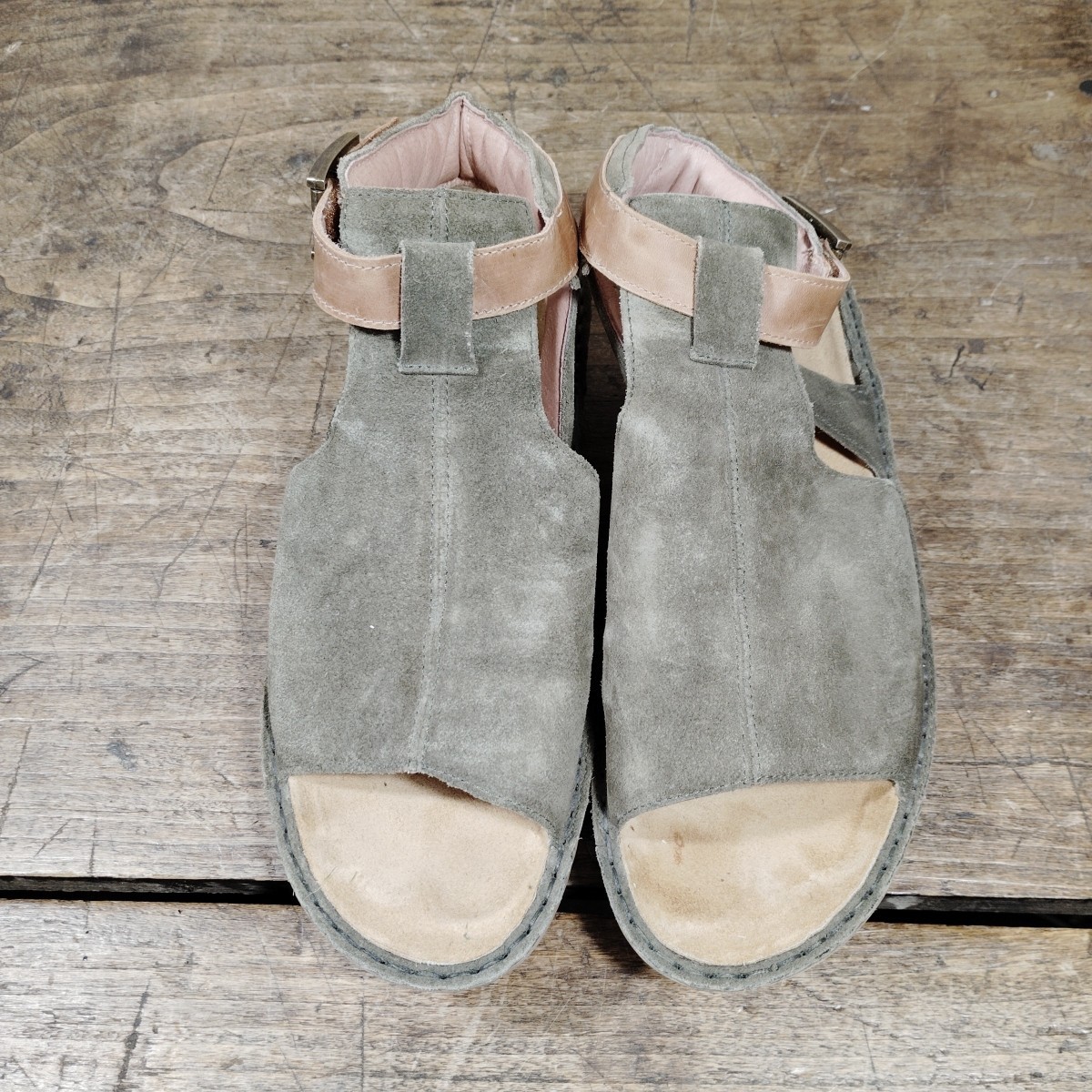 Naot Verbena Sandals Women’s Sz 7 Shoes EU38 Olive Tan Leather Ankle Strap
