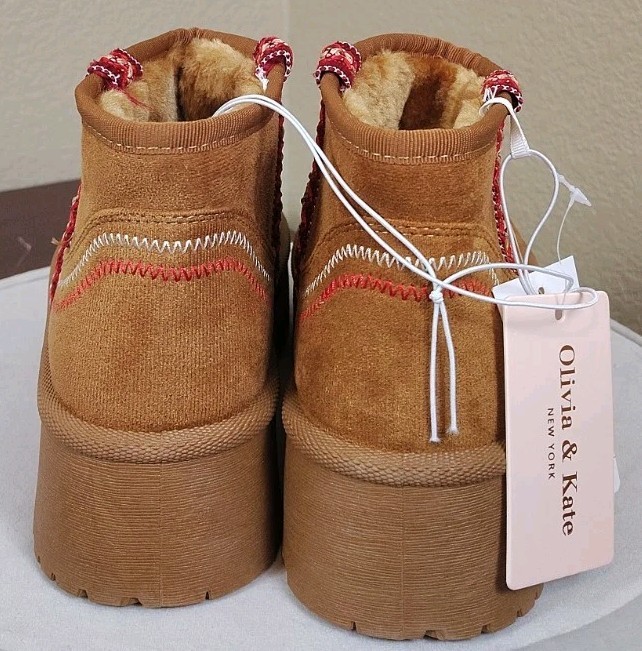 Olivia & Kate Chestnut Faux Fur Lined Platform Booties Women’s Size 10 Tan