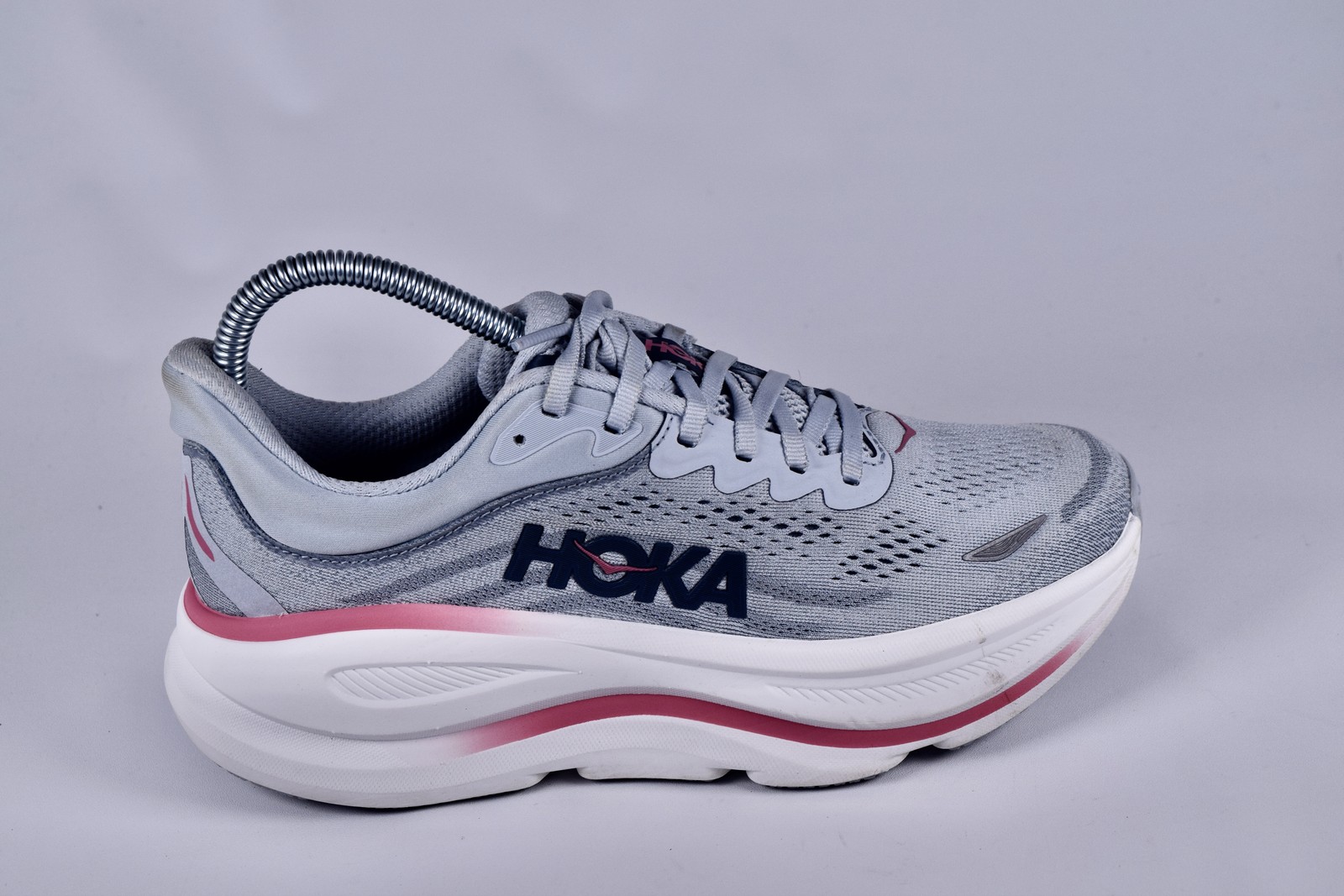 Hoka One One Women’s Bondi 9 1162012 MBLW Gray Running Shoes Size 6 B Sneaker