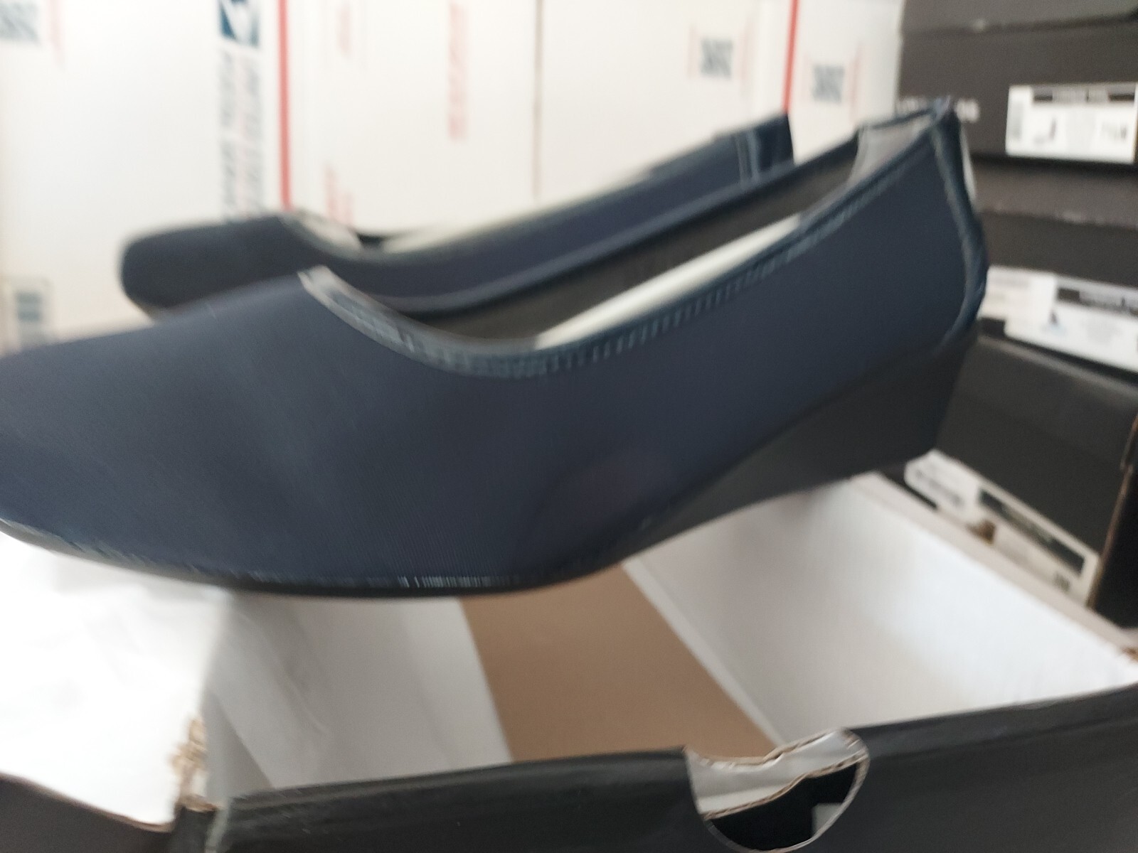 LONDON FOG Chester NAVY BLUE Neoprene Dress Wedge womens size 10 M, #trl8