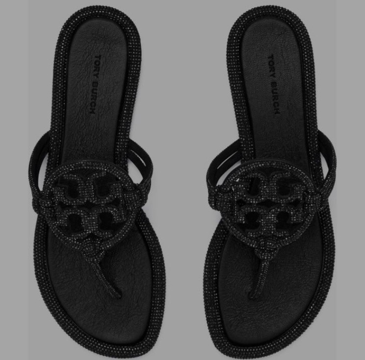 Tory Burch Women’s Black Patent Leather Logo Beaded Flip Flop Sandals 5.5