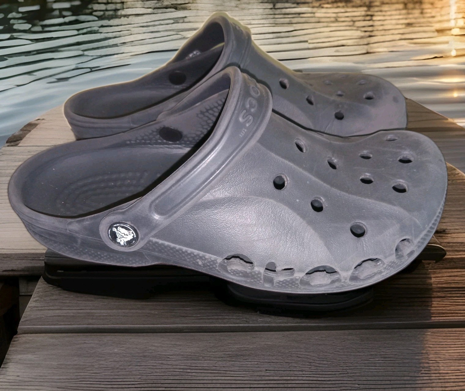 Crocs BLACK Baya Unisex Clog Water-Friendly Lightweight Slip on Shoes M7/W9