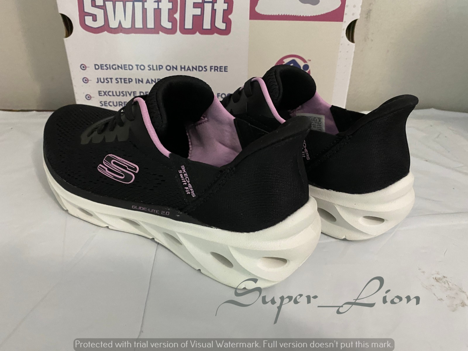 NEW Skechers Women’s Hands Free Swift Fit Memory Foam Shoes – PICK SIZE – BLACK