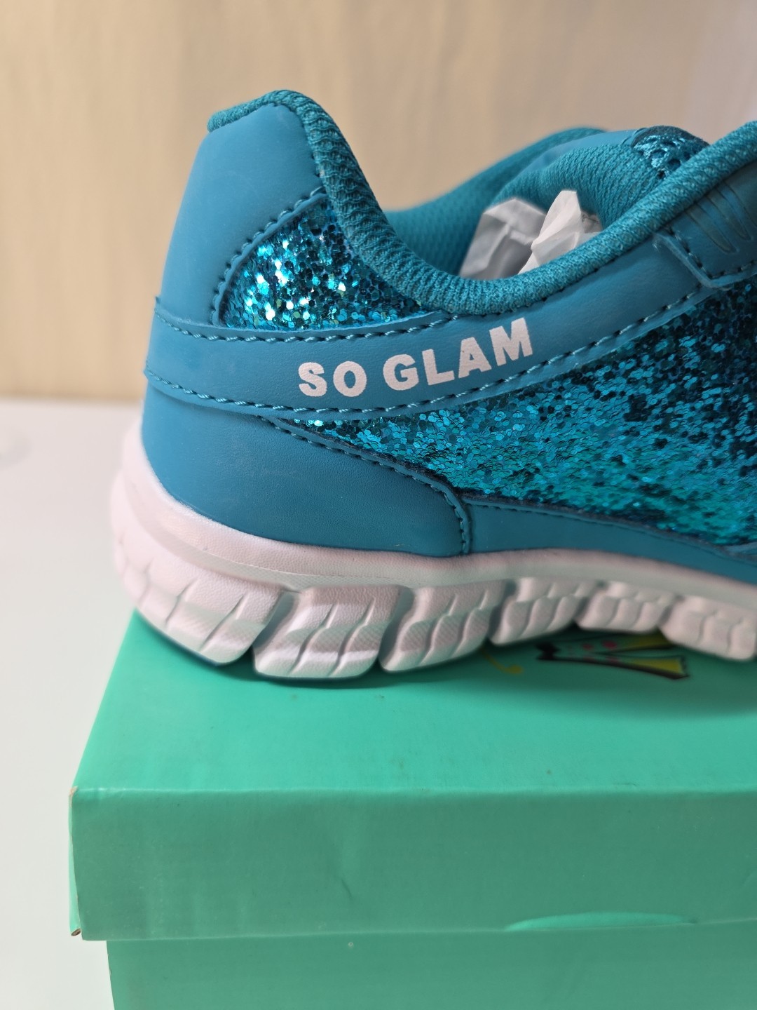 Crazy Train Boutique Sneakers Aqua Glitter Shoes Glam01 Women’s Size 7 NIB