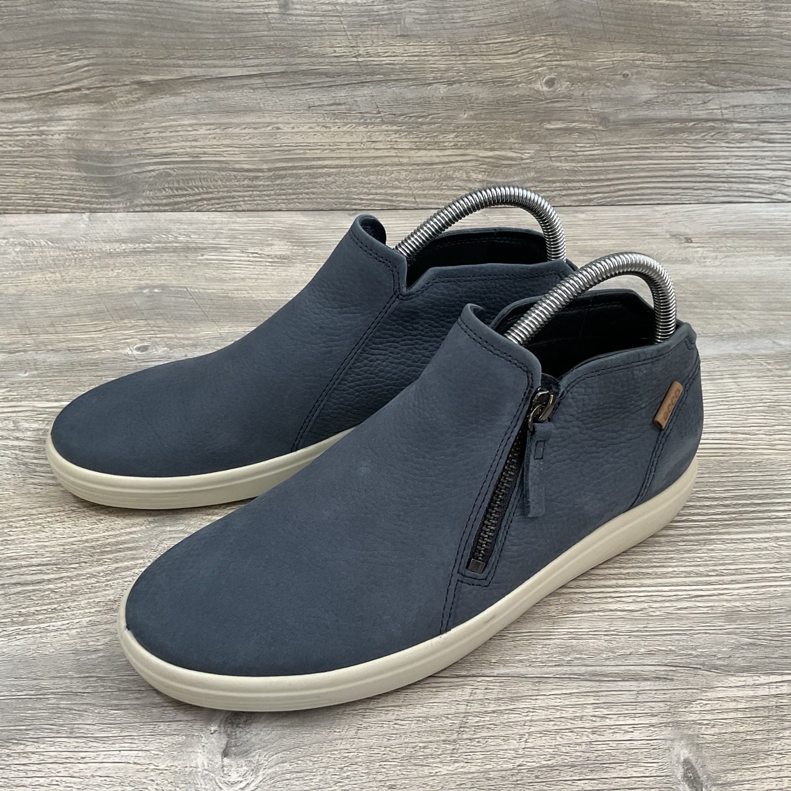 ECCO Soft 7 Low Bootie Side Zip Marine Blue Sneaker Women’s EU 39 / US 8-8.5
