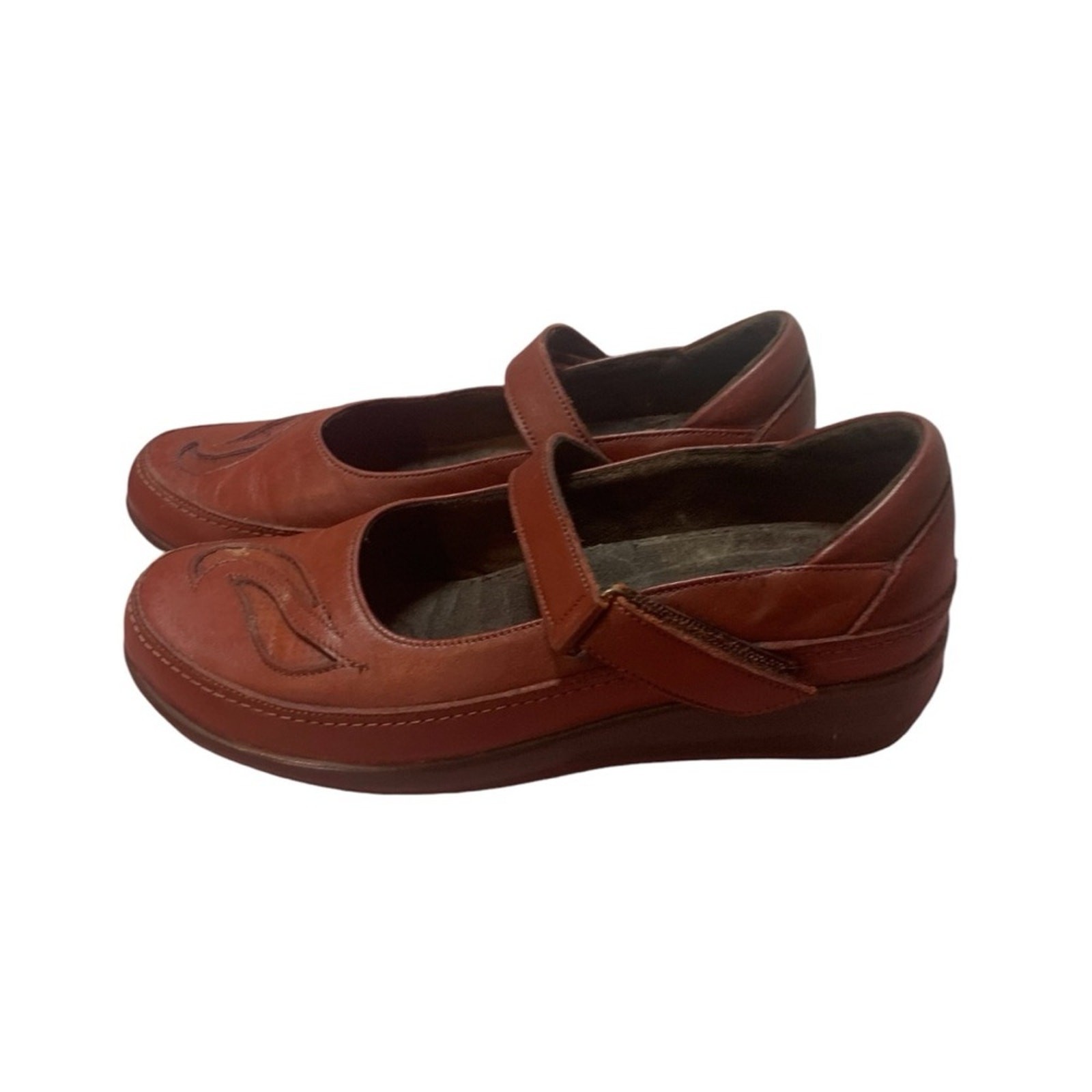 Burgundy Leather Mary Jane Shoes Ladies Size 38 Maitai US 7