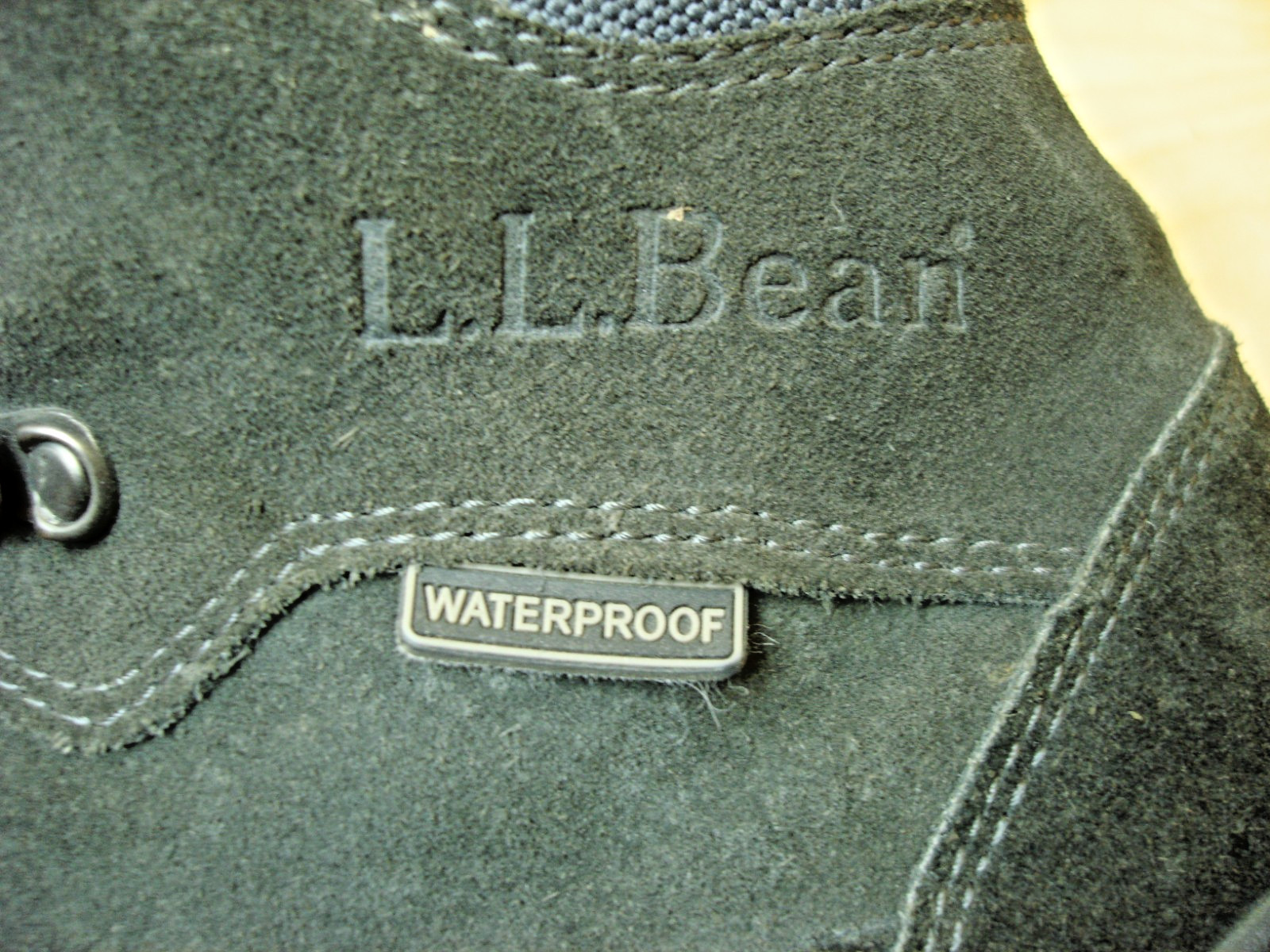 Women’s 9.5 M L.L.Bean Hiking Boots Gray Suede Waterproof Trail Outdoor 6 eye