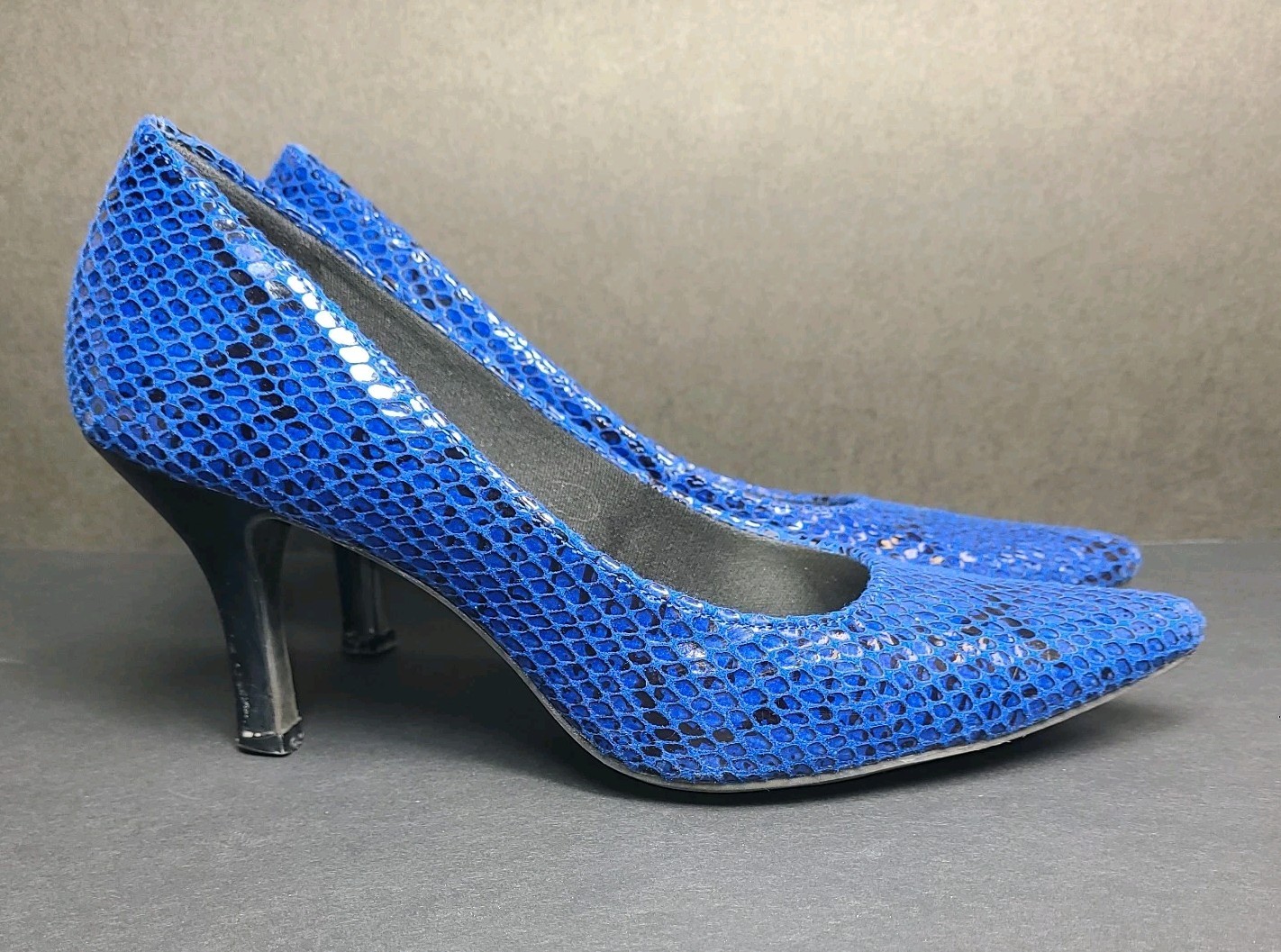 Christian Siriano Heels Womens 8.5 Blue Faux Snakeskin Pumps Pointed Toe Pumps