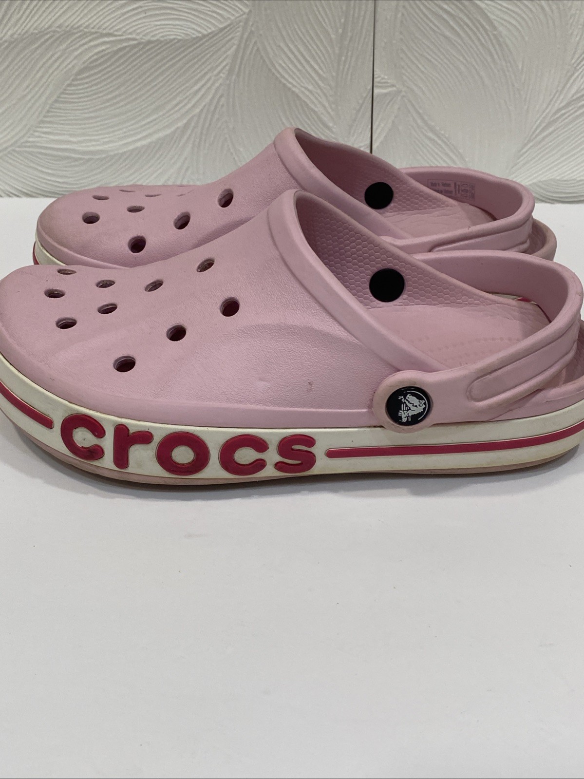 Crocs Bayaband Slip-On Clogs Womens 8 Mens 6 Candy Pink Spellout Iconic Comfort