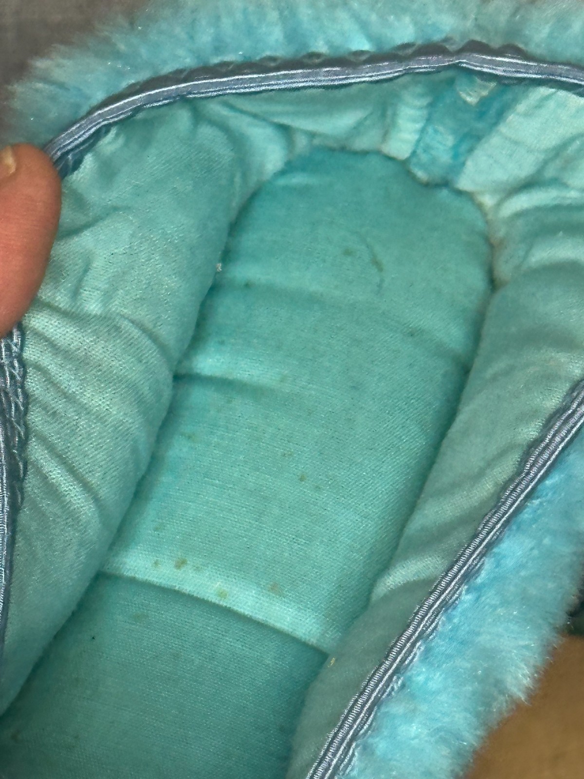 Vtg Fluff Scuff Fuzzy Faux Fur aqua blue Slippers Rubber Sole Medium 6.5-7.5