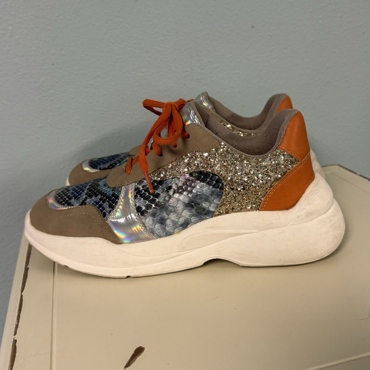 Torrid Women’s Lace Up Low Top Sneakers Blue/Gray Snakeskin Glitter Orange