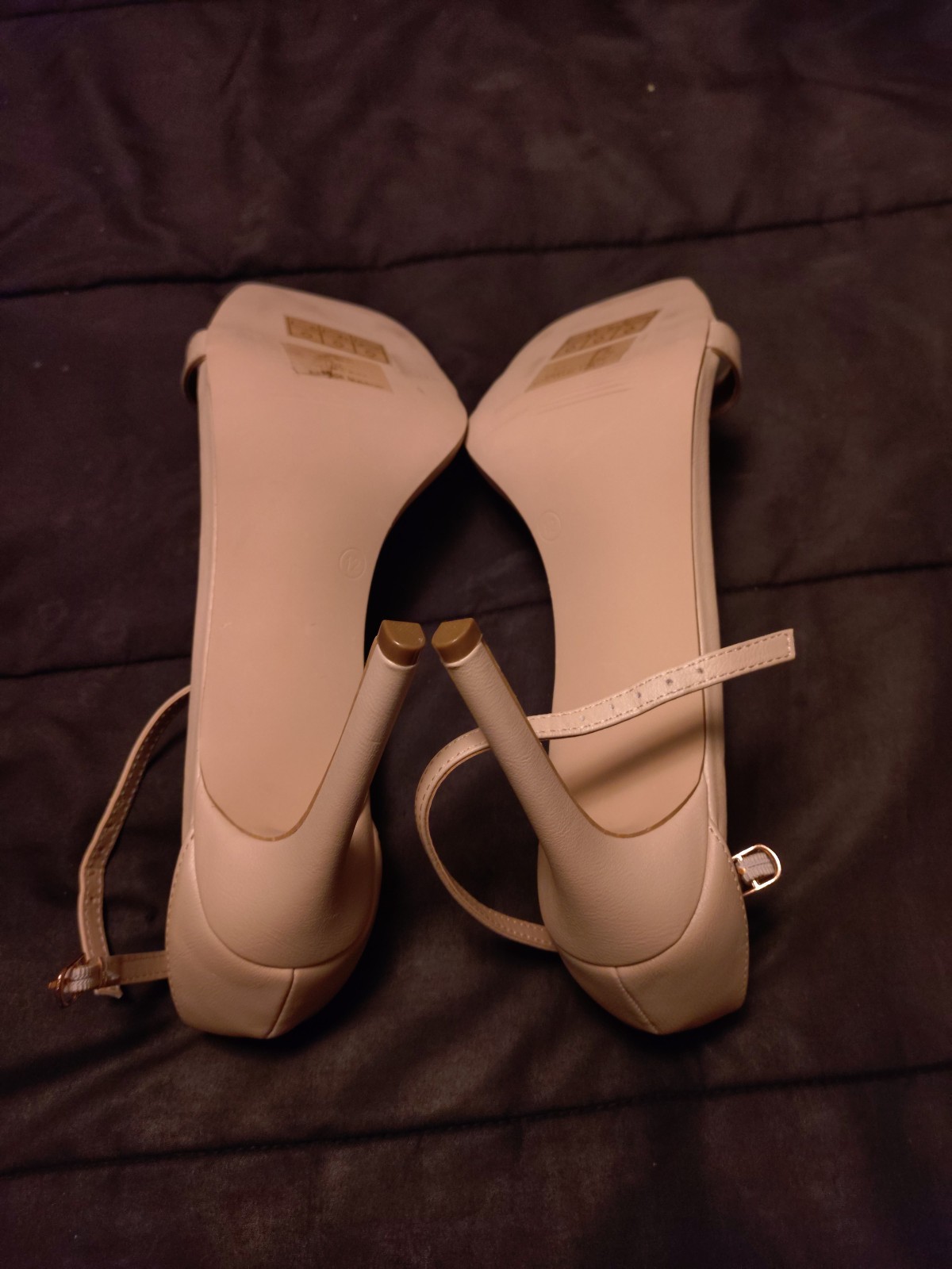 Journee Collection Womens Tru Comfort Foam Everton Pump Nude – Size 12 Womens US
