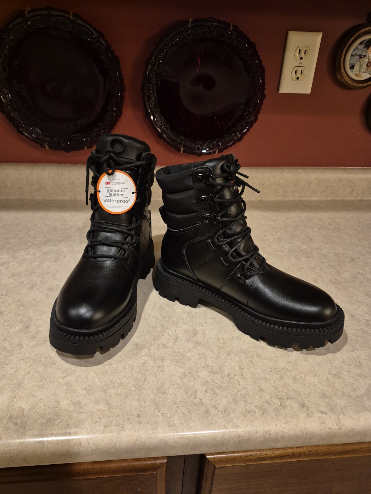 Ozark Trail Women’s Lace Up Black Winter Combat Boots -20F Temp Rated NWT Size 7
