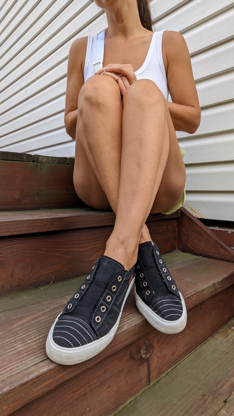 New Women Shoes Low Top Tennis Canvas Sneakers Unisex Fashion Slip-on Flats