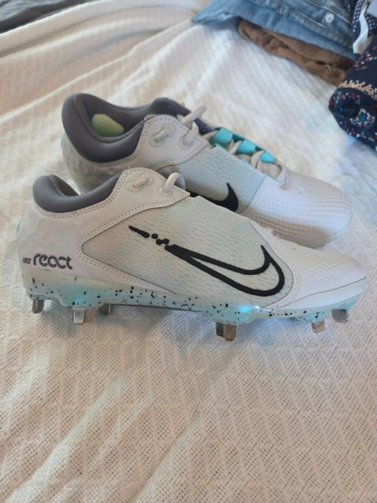 Nike Hyperdiamond 4 Elite Women’s React Metal Softball Cleats Shoes Sz 7 New