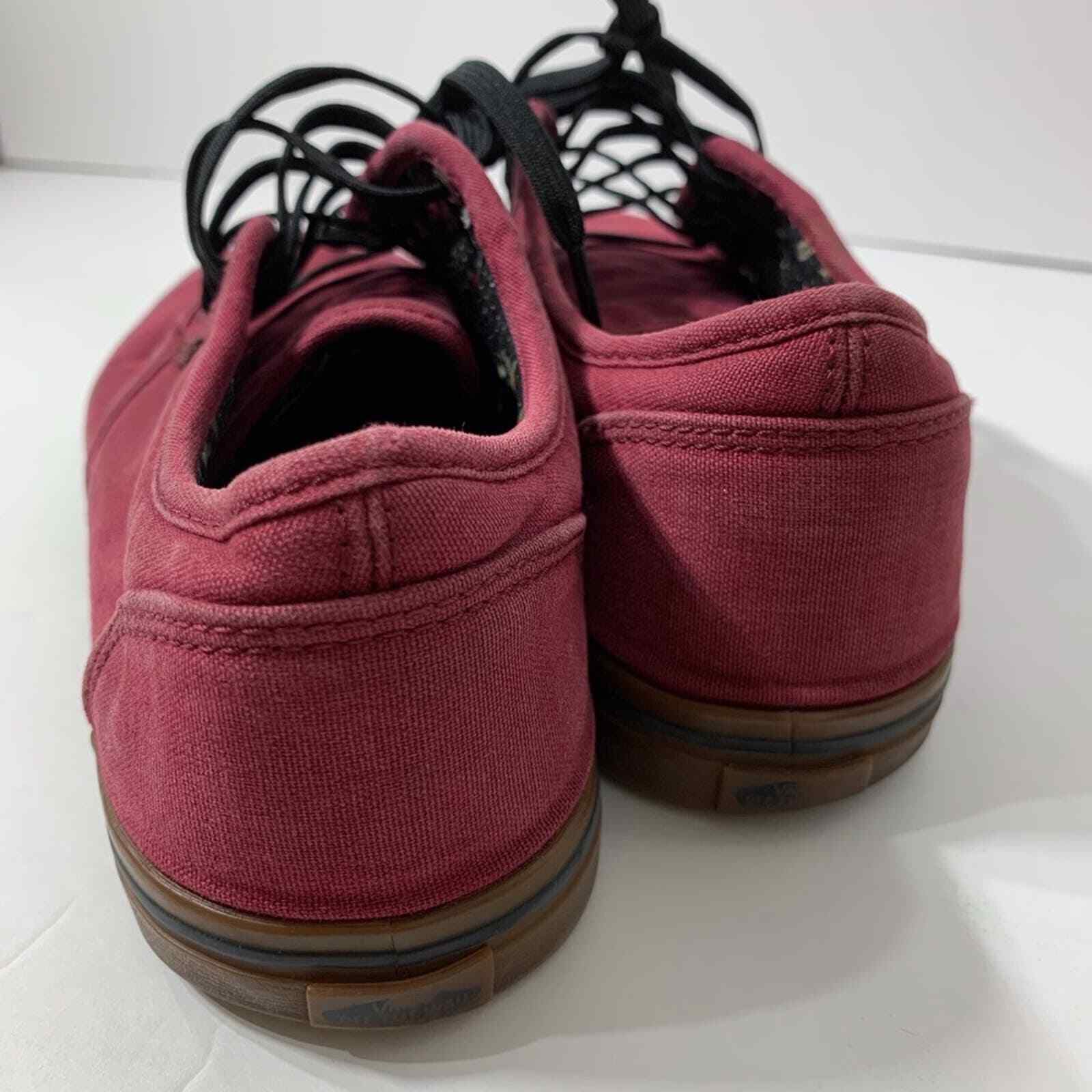 Vans Sneakers Cute and Comfy Burgundy and Black Size 8