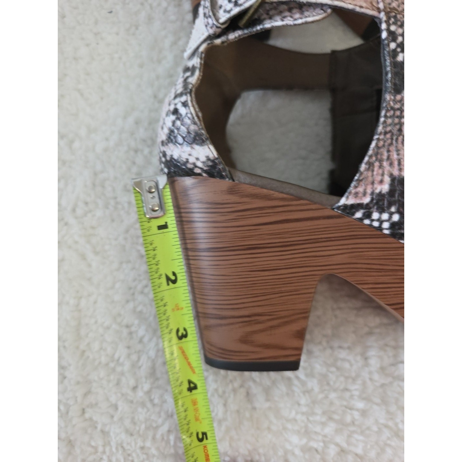 Pierre Dumas Ponce-1 Womens Size 8.5 Snake Print Heeled Shoes Cutout Side Buckle