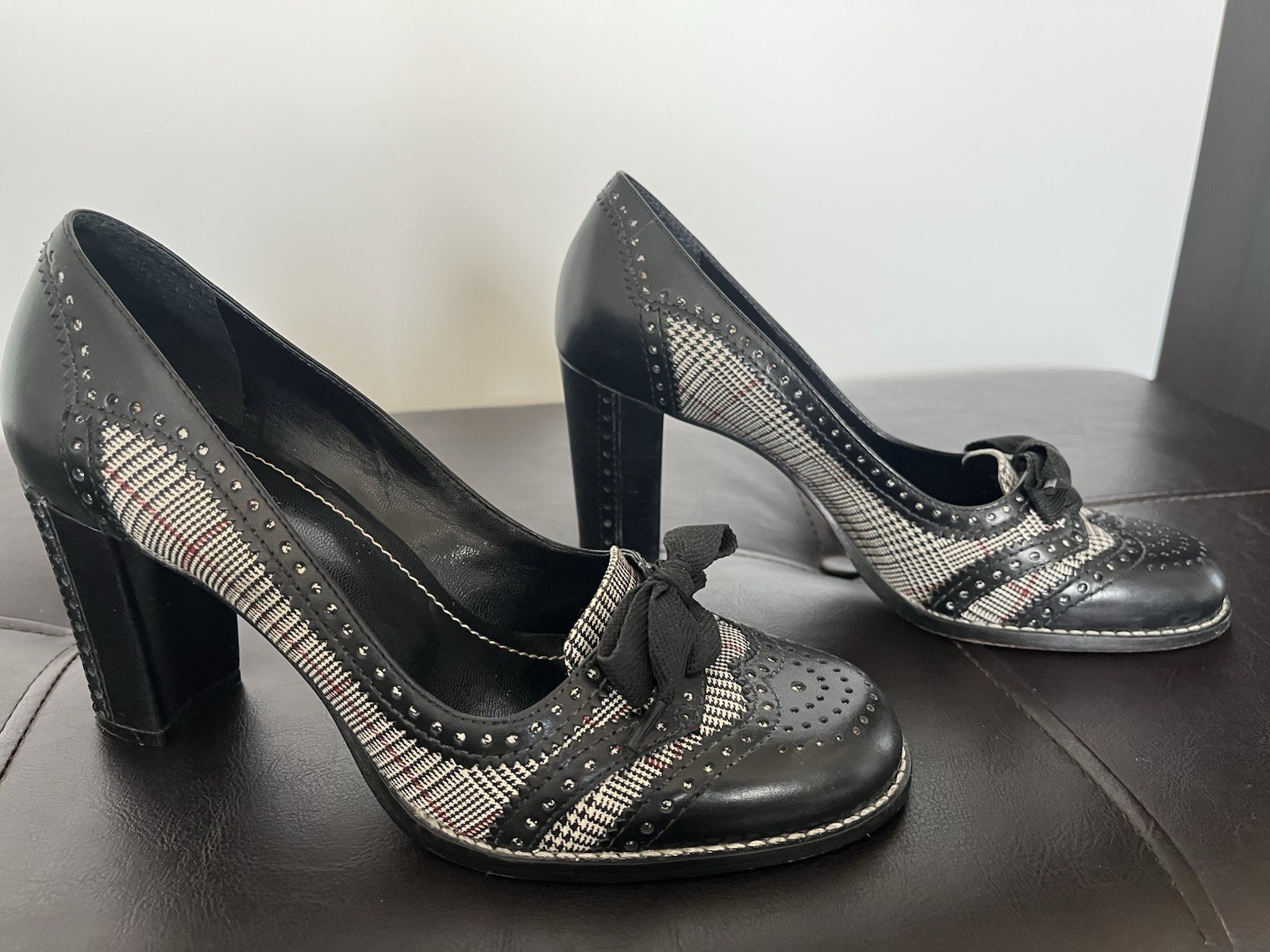 Franco Sarto Women’s Black/Gray Plaid Bow Slip-On Fabric Pumps US 8