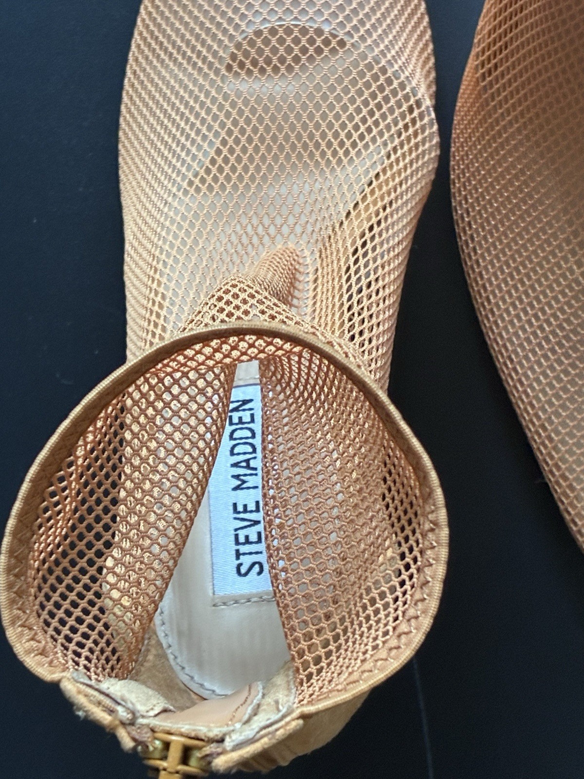 Steve Madden Women’s Brown Mesh Pointed Toe Ankle Bootie Zip, Size 8.5