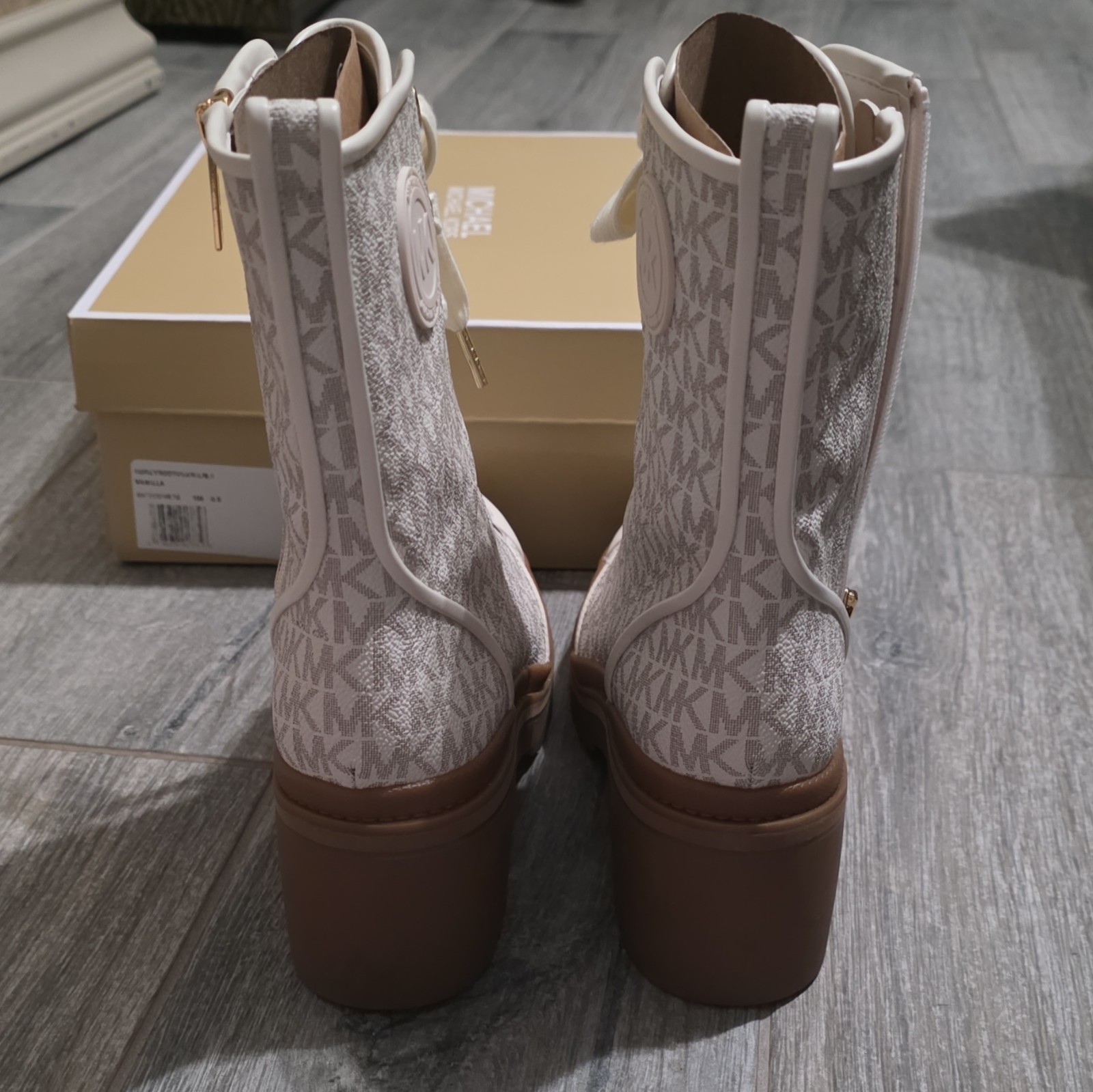 Michael Kors Corey Combat Ankle Boot MK Logo Vanilla PVC Lace-Up Women 8.5M