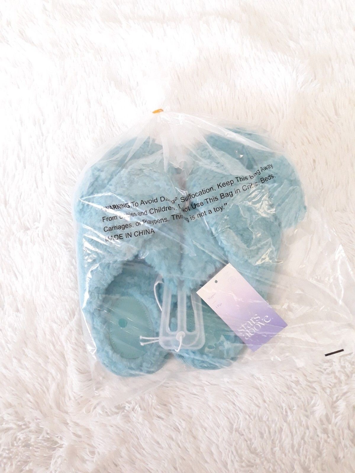 STARS ABOVE Women’s Fuzzy Cross Front Slide Slippers (Size M / 7-8) – NEW!!!