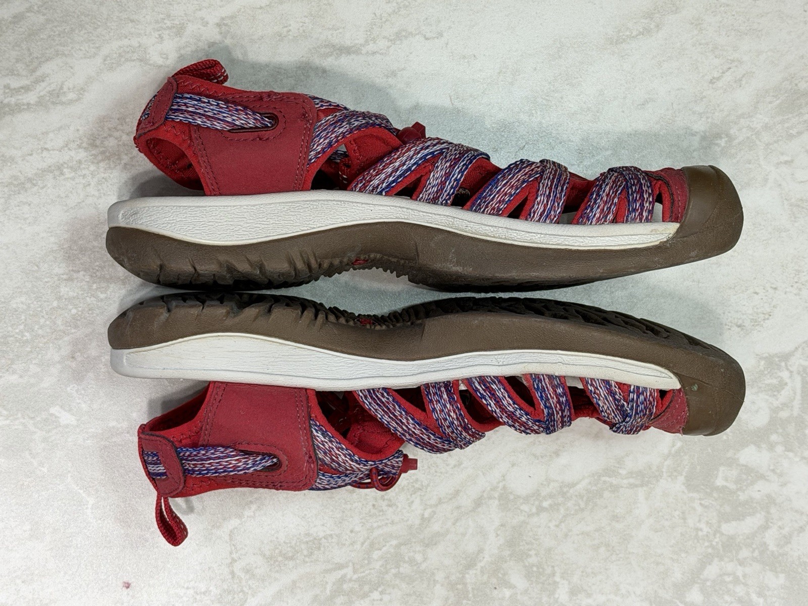 KEEN Women’s Hiking Sandals, Size 7Closed Toe, Waterproof