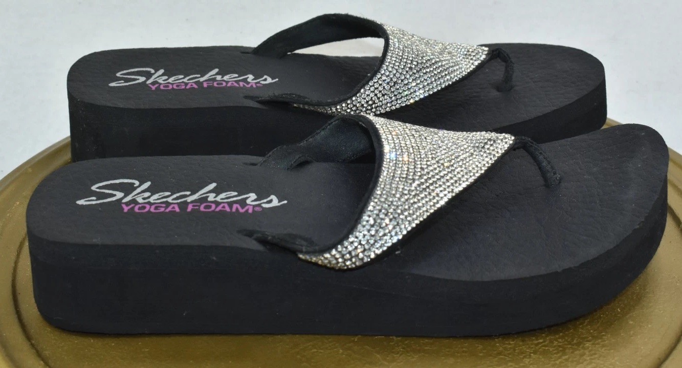 Skechers Vinyasa Women Sandals Size 8 Black Rhinestone Platform Slip On