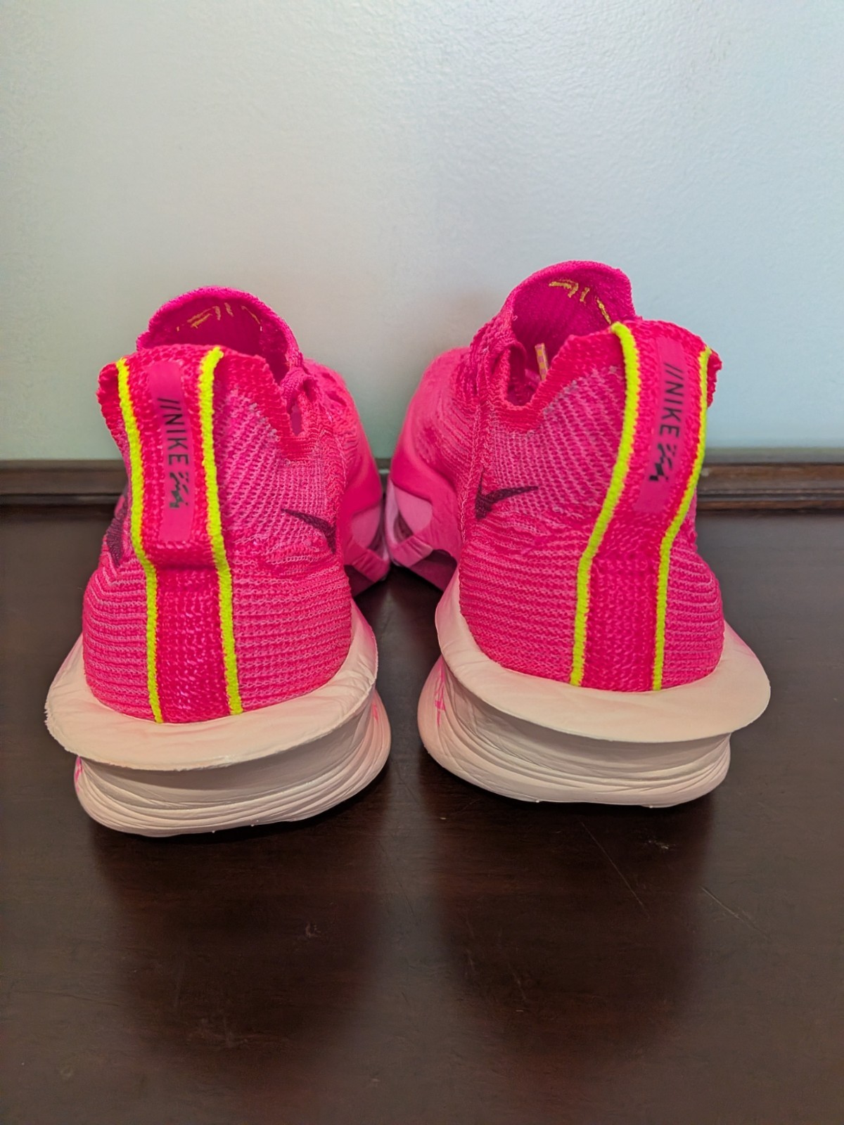 Womens Size 8.5 -Nike Alphafly 3 Hyper Pink/Crimson Tint/Pink Spell Bag Included