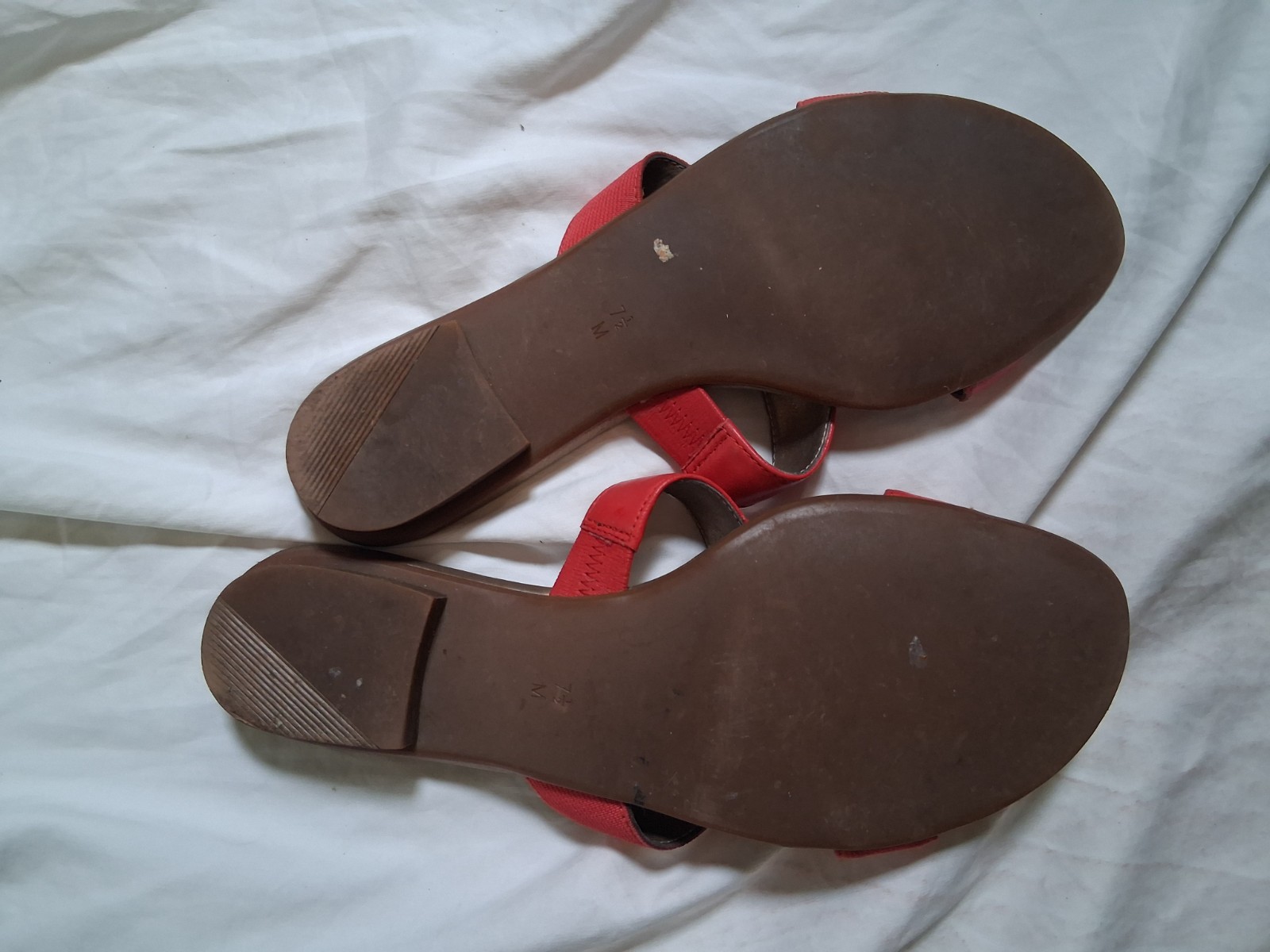 Vaneli Birley Red Nappa Slides Size 7.5M