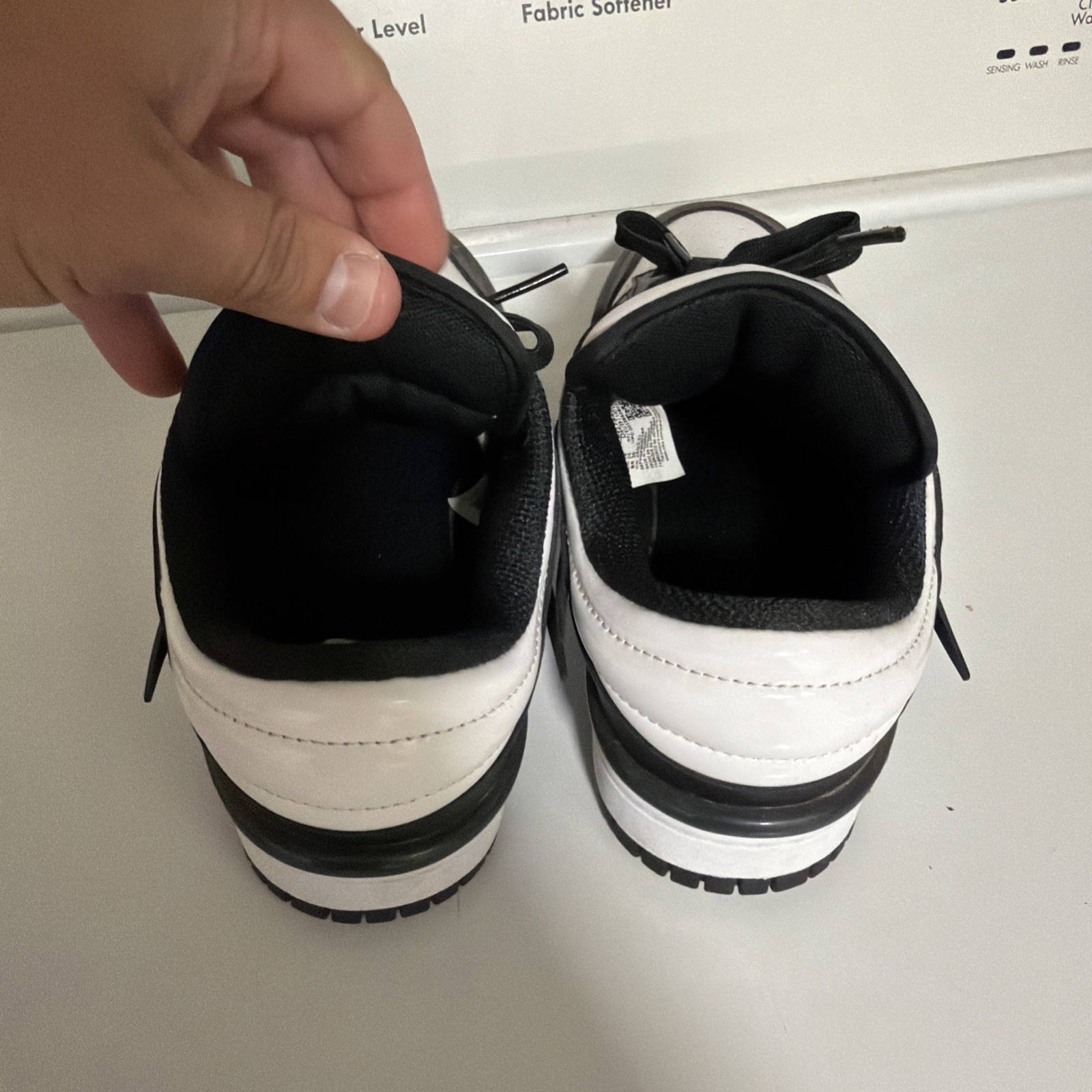 Size 7 – Nike Dunk Twist Low Panda W