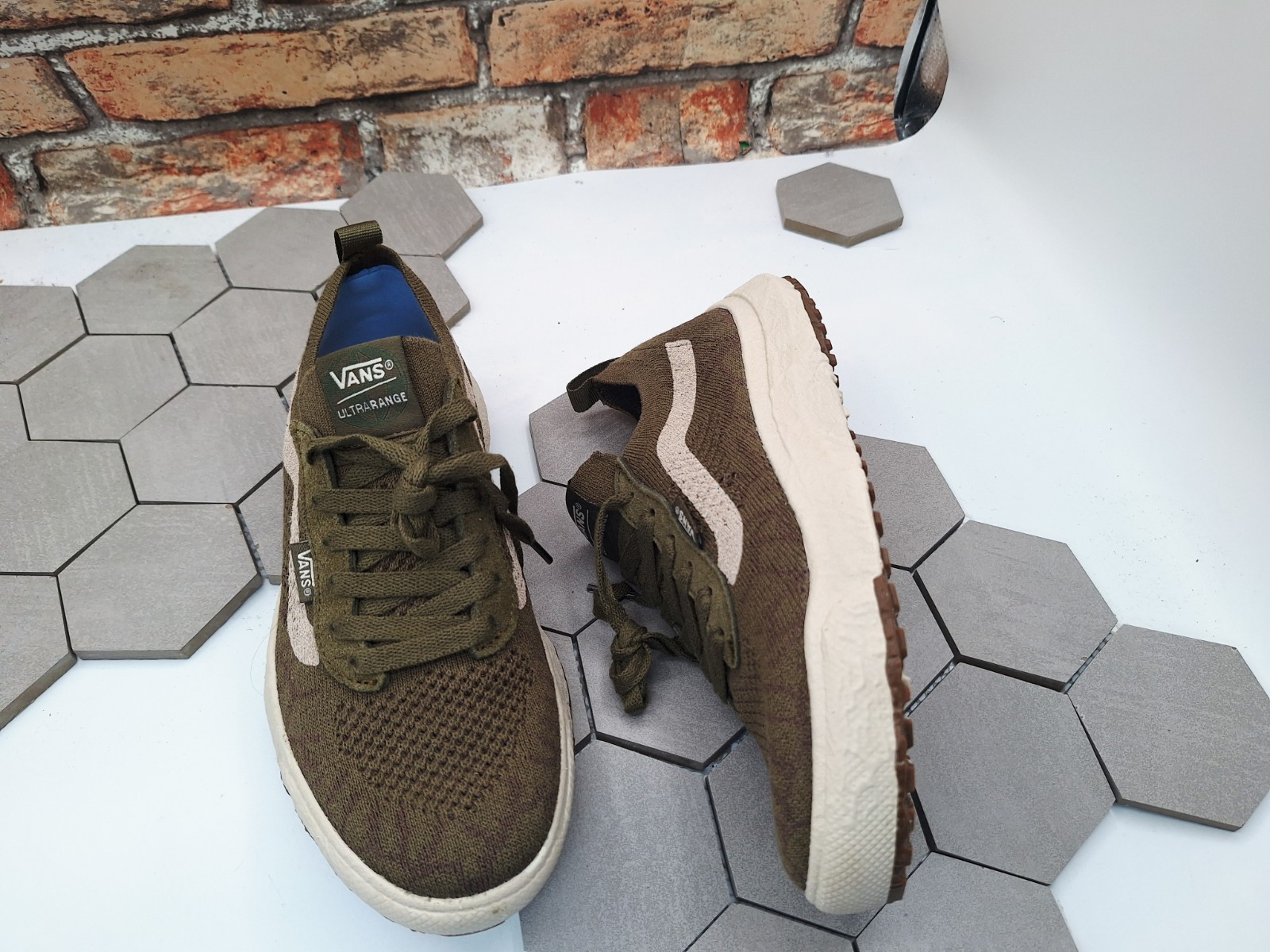 Vans UltraRange VR3 Eco Sustainable Dark Olive Knit Sneaker Women Sz 8 Men 6.5
