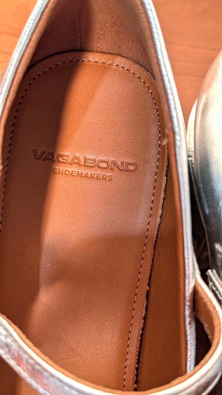 NEW Vagabond Adison Silver Leather Double Strap Mary Jane Pump, Size 39