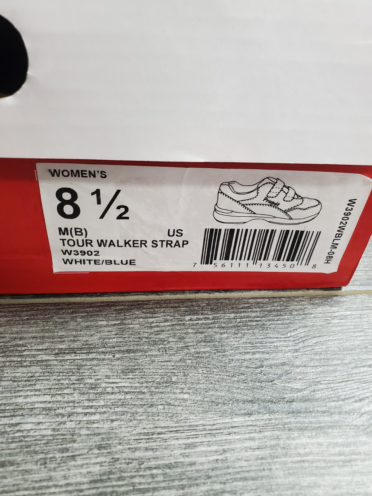 Woman’s Shoes Propet Tour Walker Strap