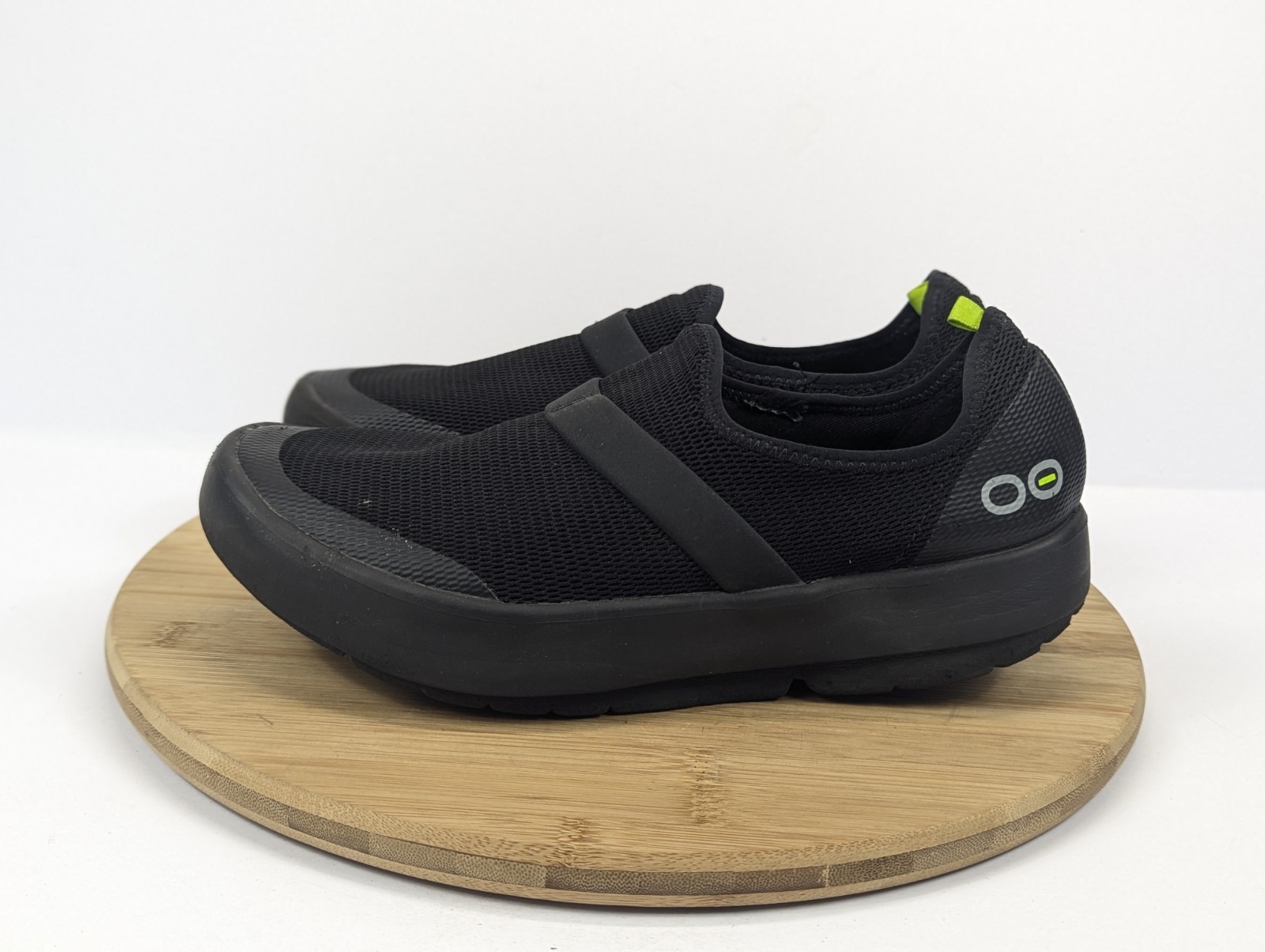 OOFOS Shoes OOmg eeZee Low Womens 10 Black Casual Walking Slip On Recovery